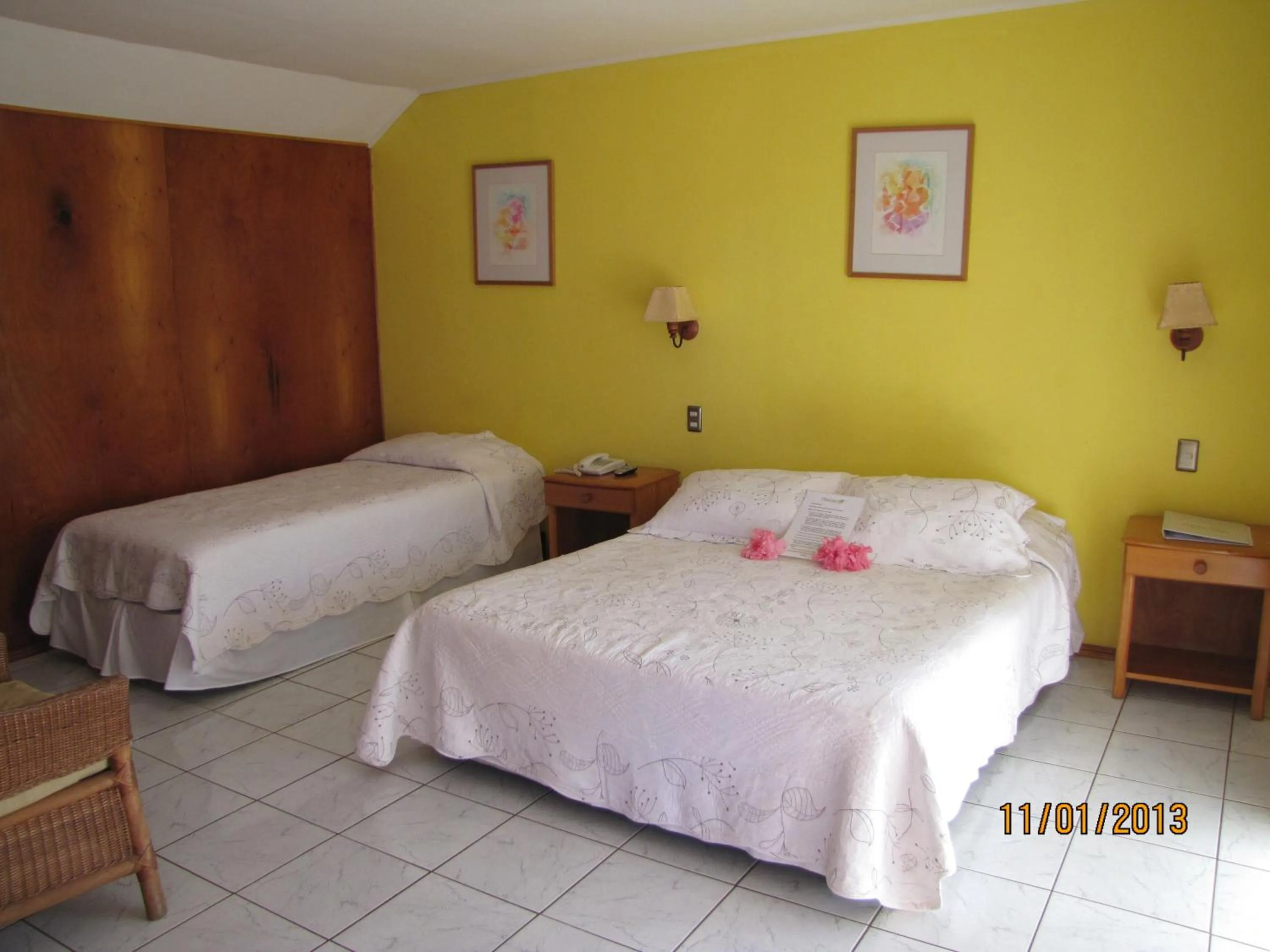 Bed in Hotel Manutara