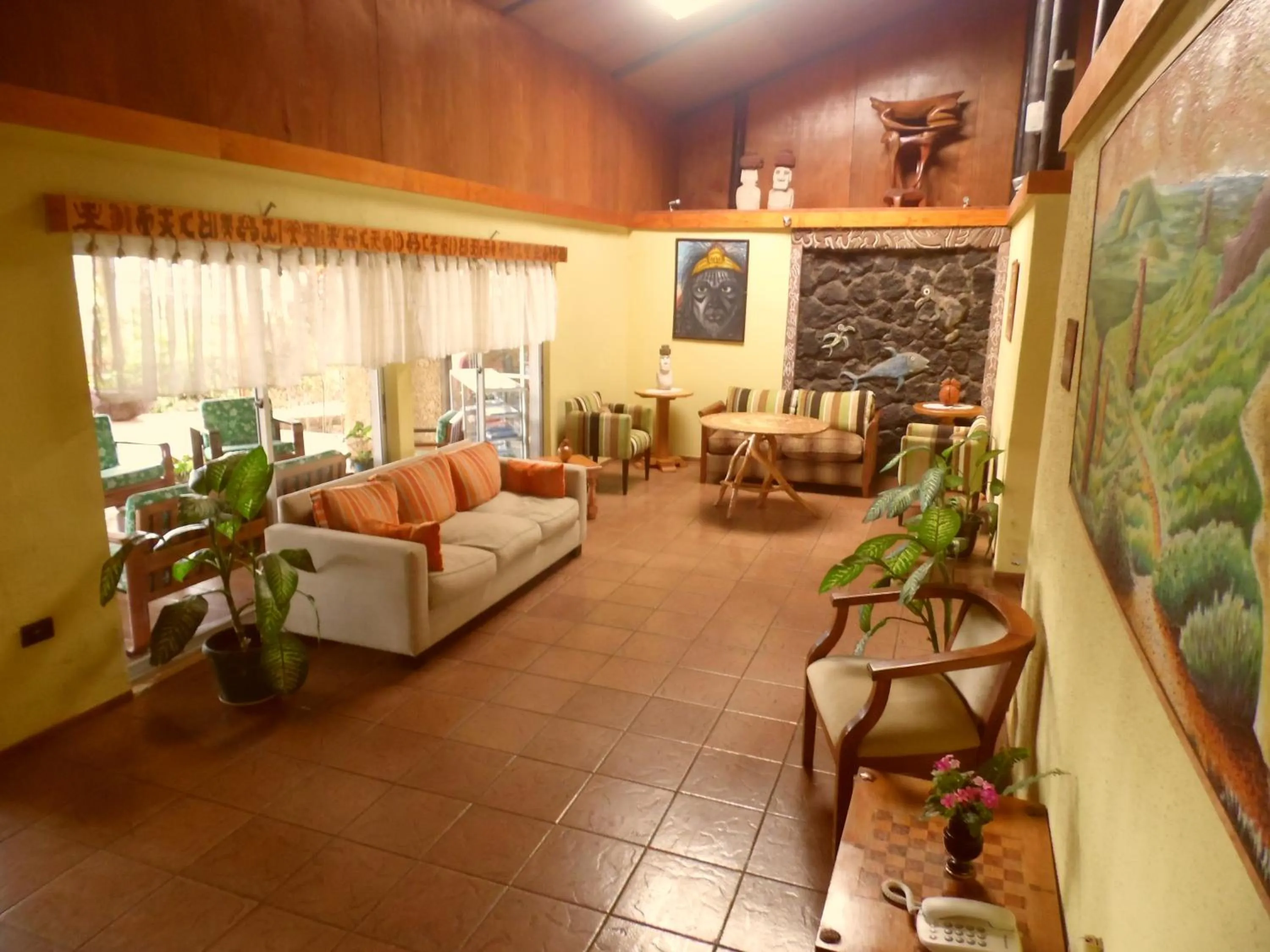 Lounge or bar in Hotel Manutara