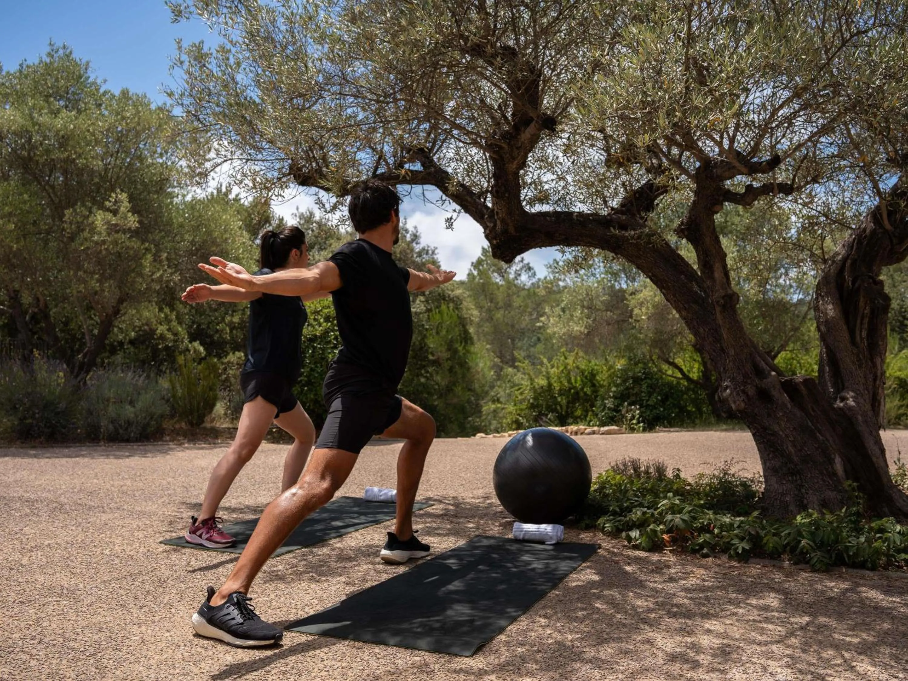 Fitness centre/facilities in Mercure Brignoles Golf de Barbaroux & Spa