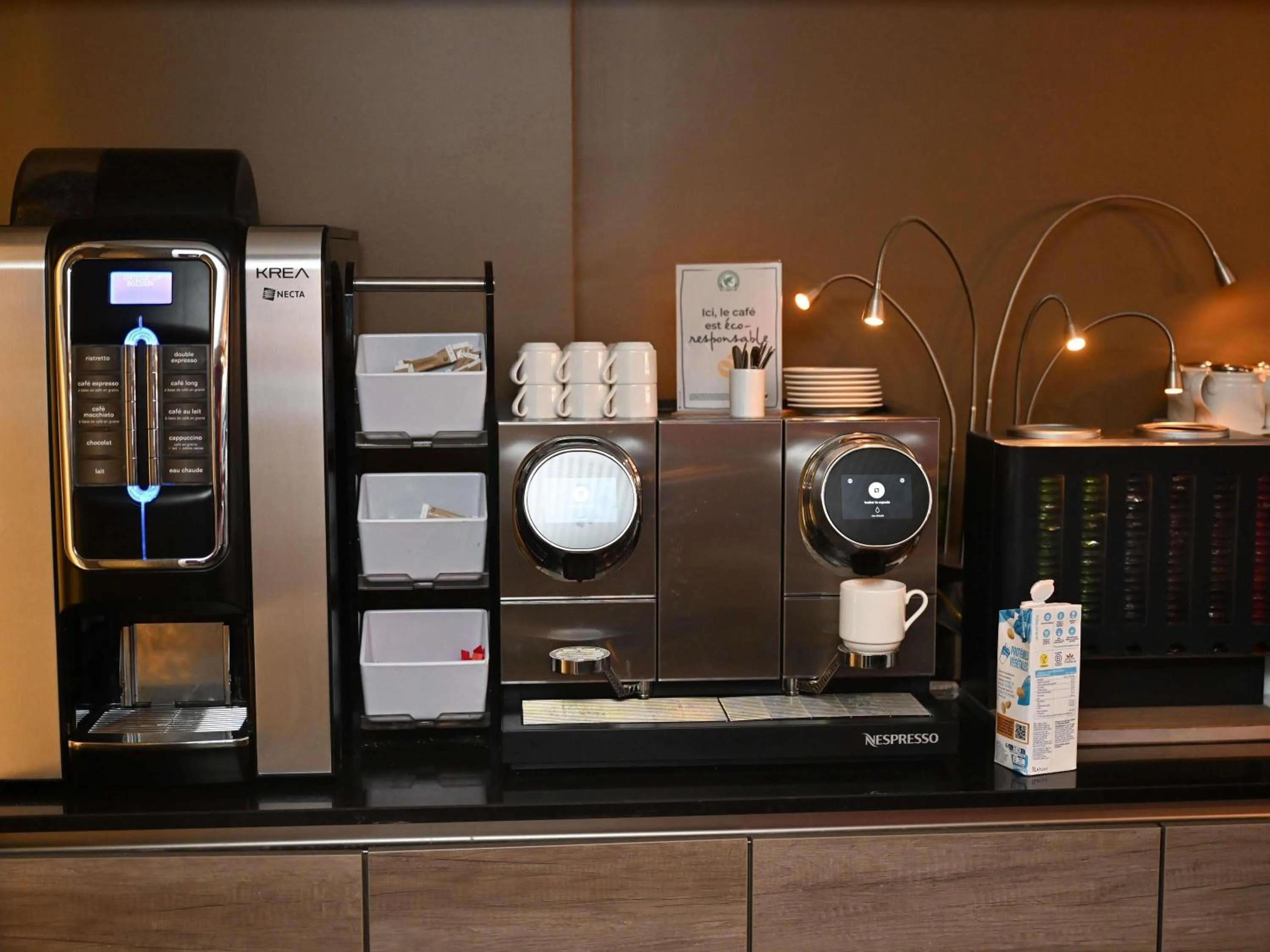 Breakfast in Mercure Brignoles Golf de Barbaroux & Spa