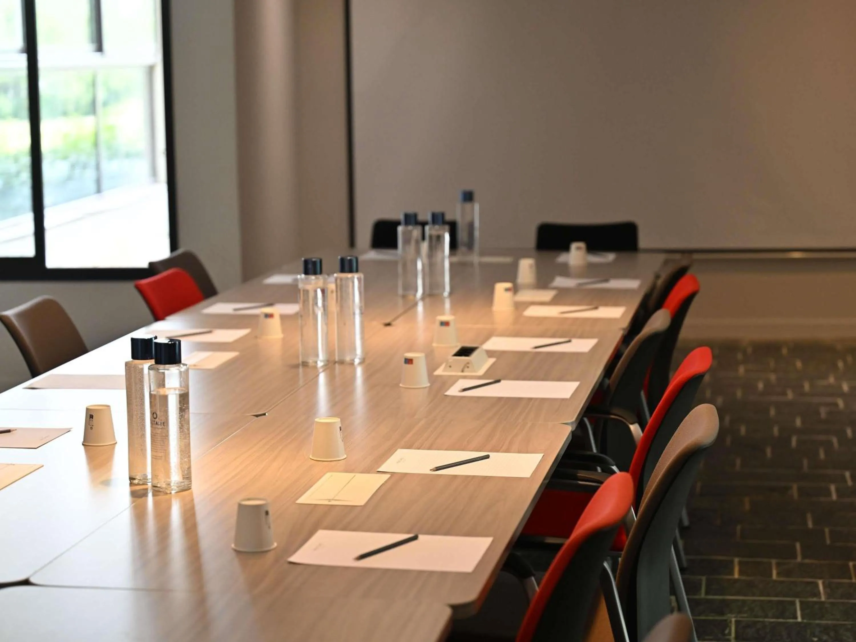 Meeting/conference room in Mercure Brignoles Golf de Barbaroux & Spa