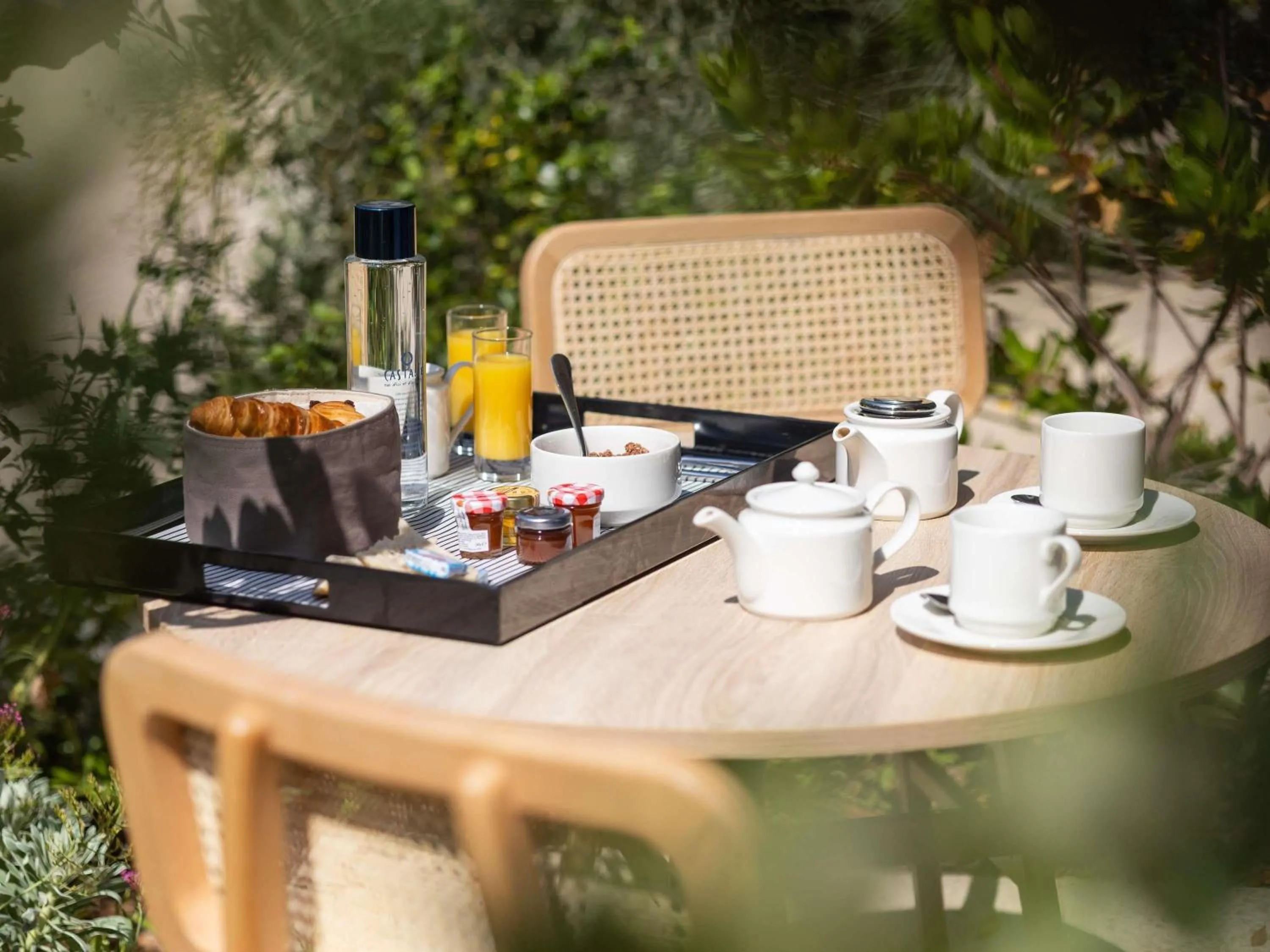 Bedroom in Mercure Brignoles Golf de Barbaroux & Spa