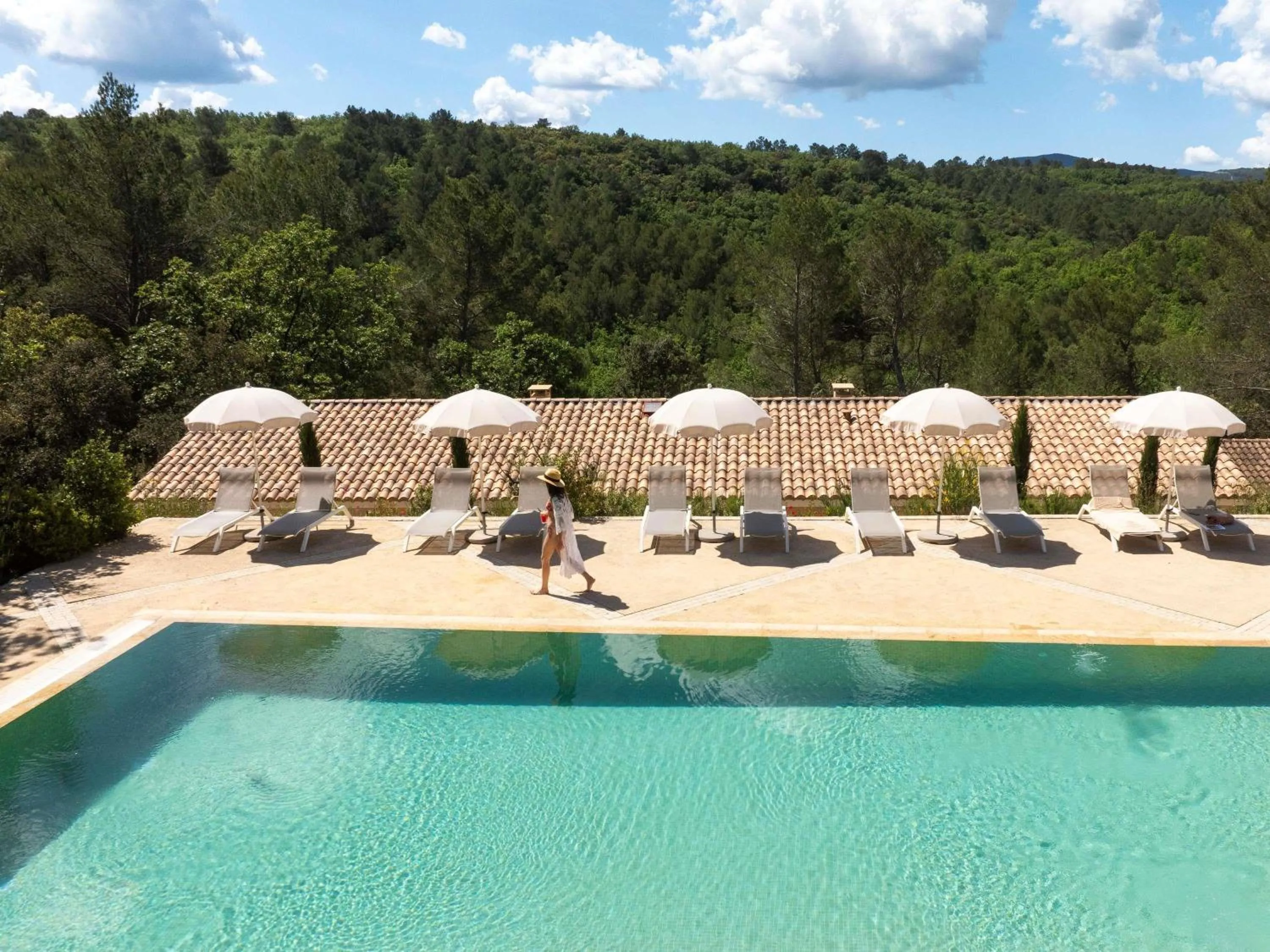 Pool view in Mercure Brignoles Golf de Barbaroux & Spa