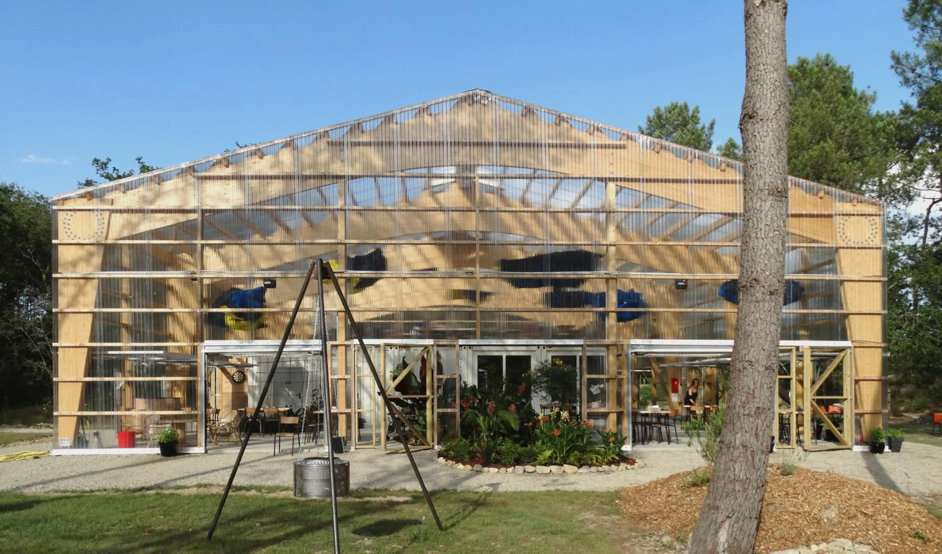 Property building in La Belle Folie