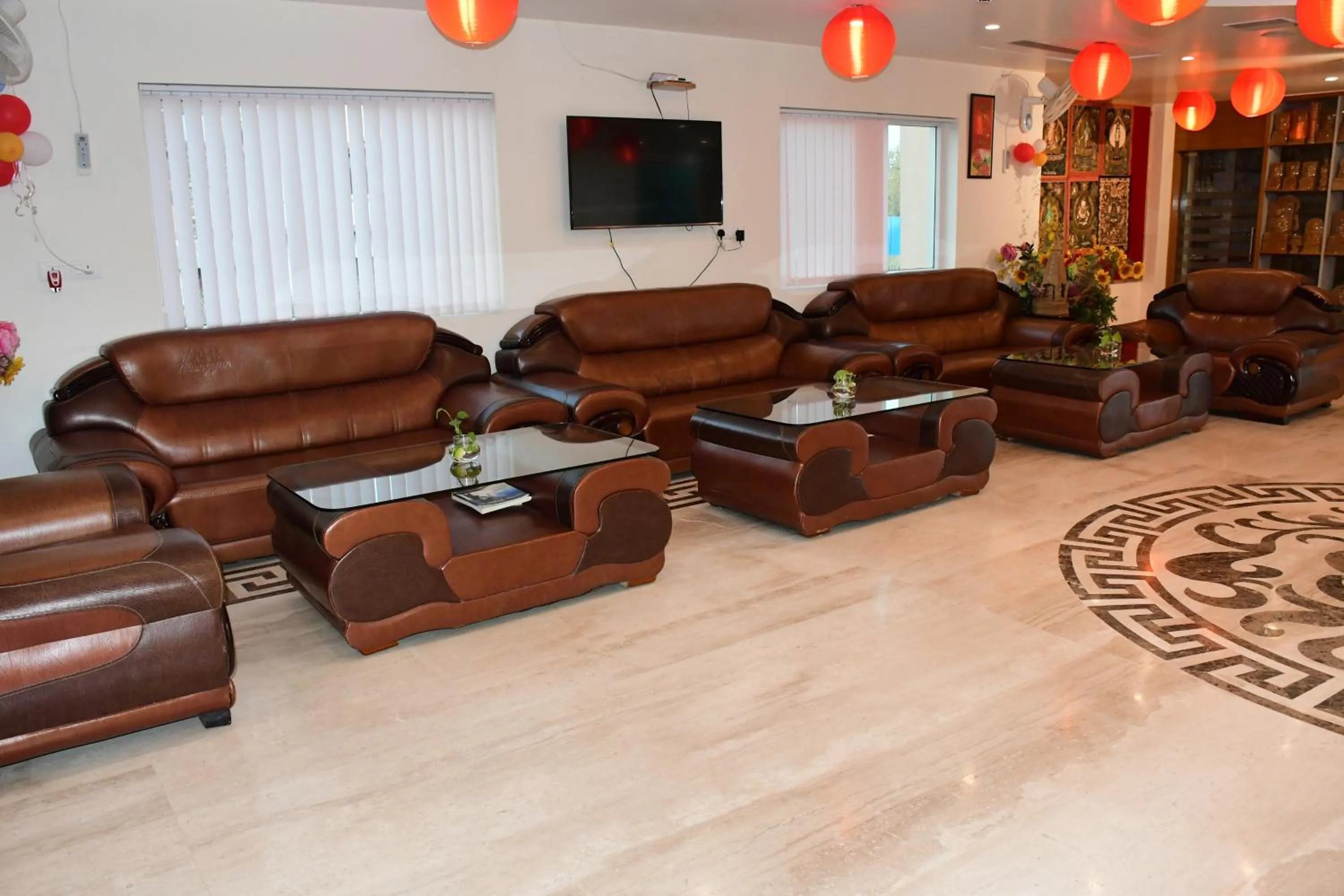 Lobby or reception in HOTEL ANAND INTERNATIONAL