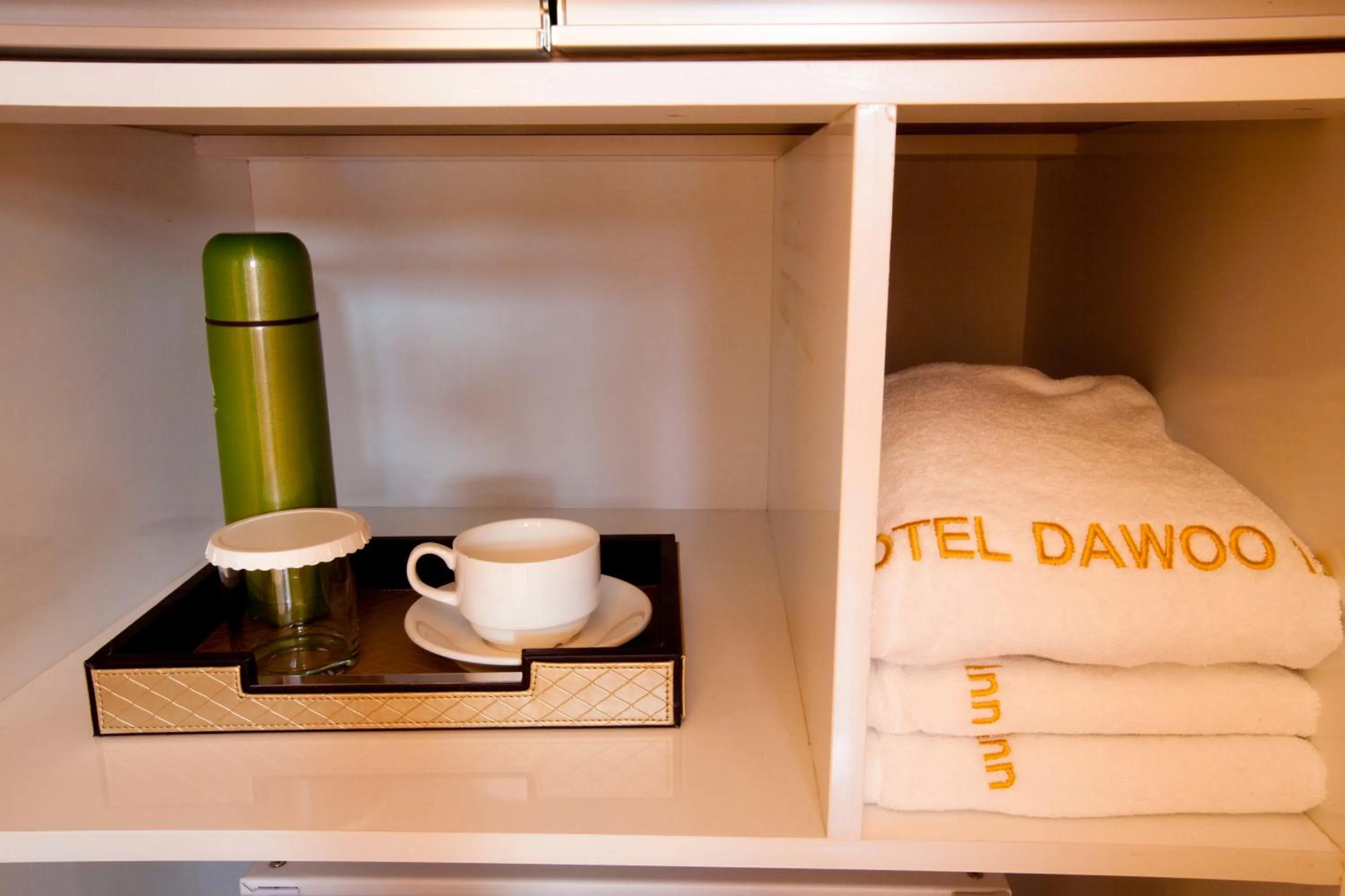 Decorative detail in Hotel Daewoo Inn