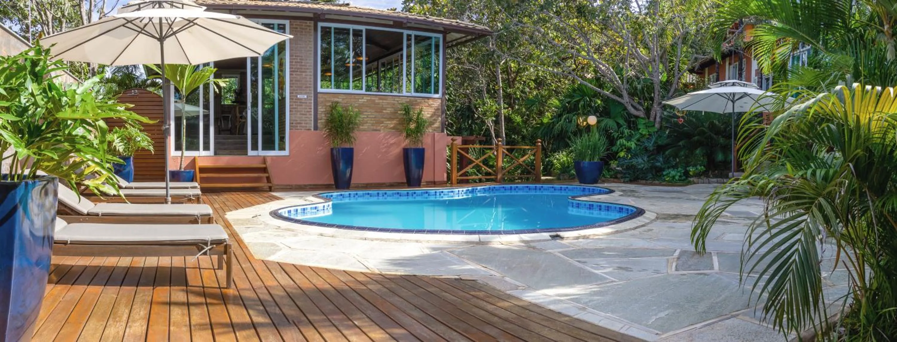 Swimming pool in Ananda Pousada
