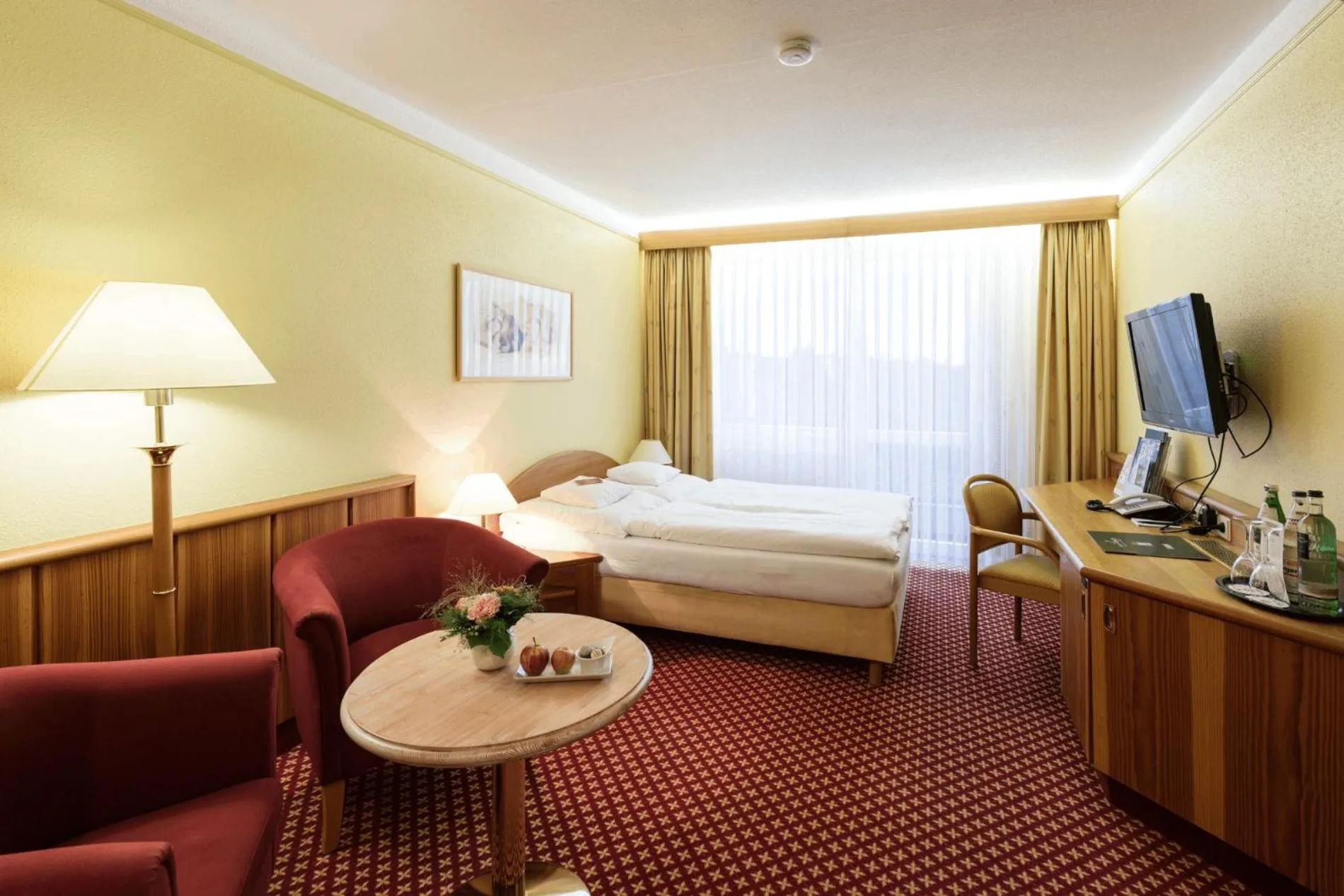 Photo of the whole room, Bed in Wellness-& Nationalpark Hotel Schliffkopf, BWSC