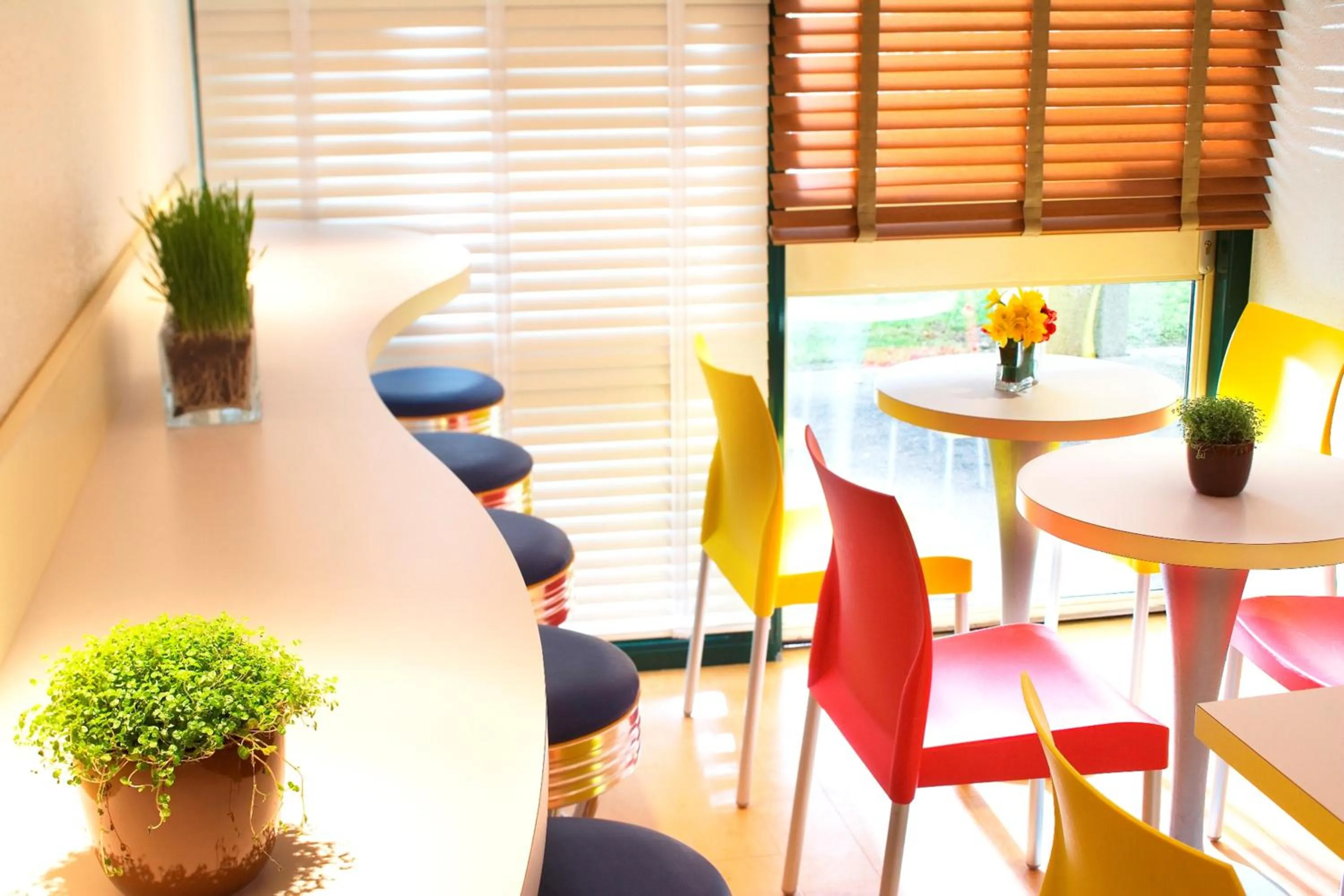 Restaurant/places to eat in Premiere Classe Marne la Vallée - Torcy