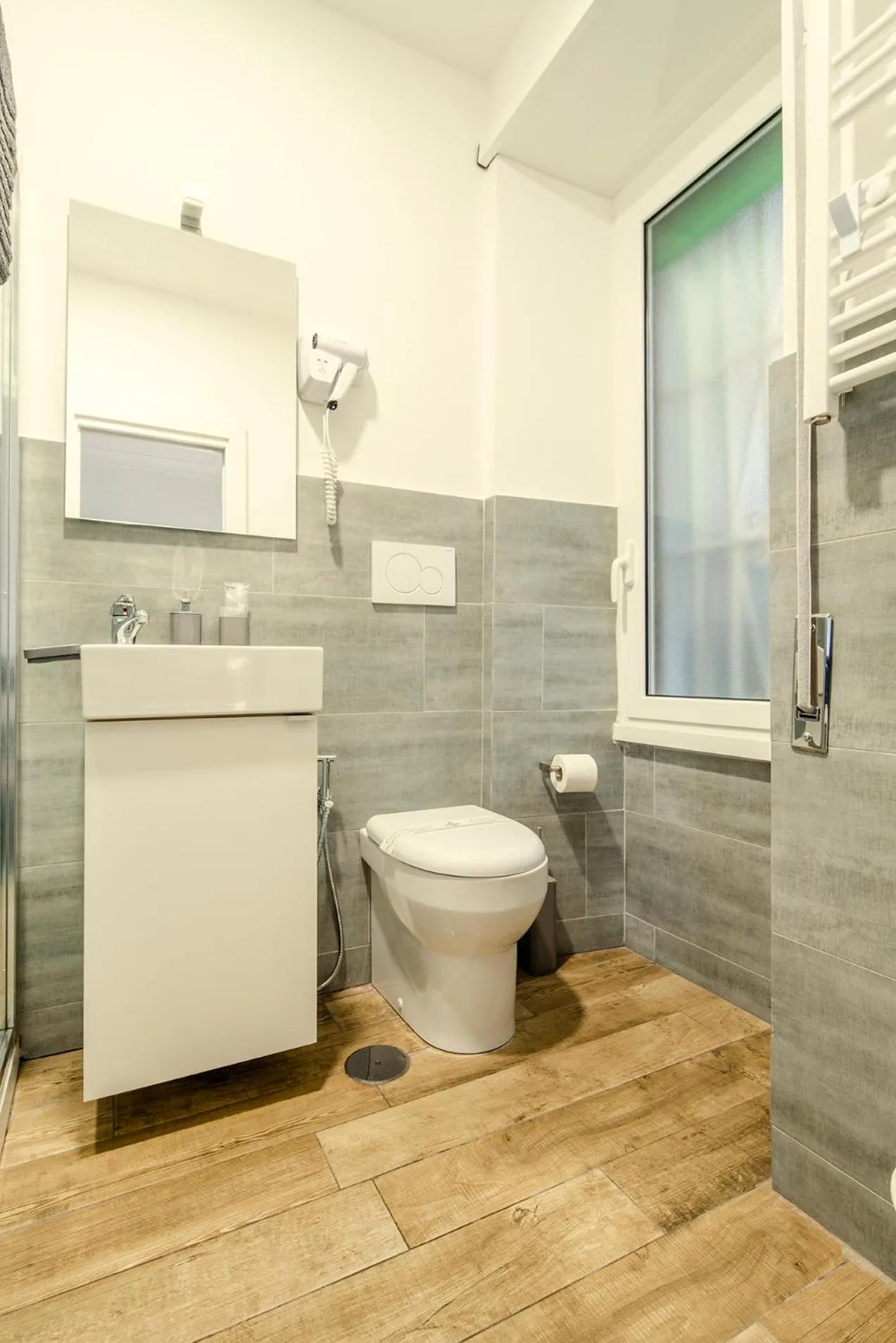 GARDEN HOUSE - Luxury Guest House - Self check-in only