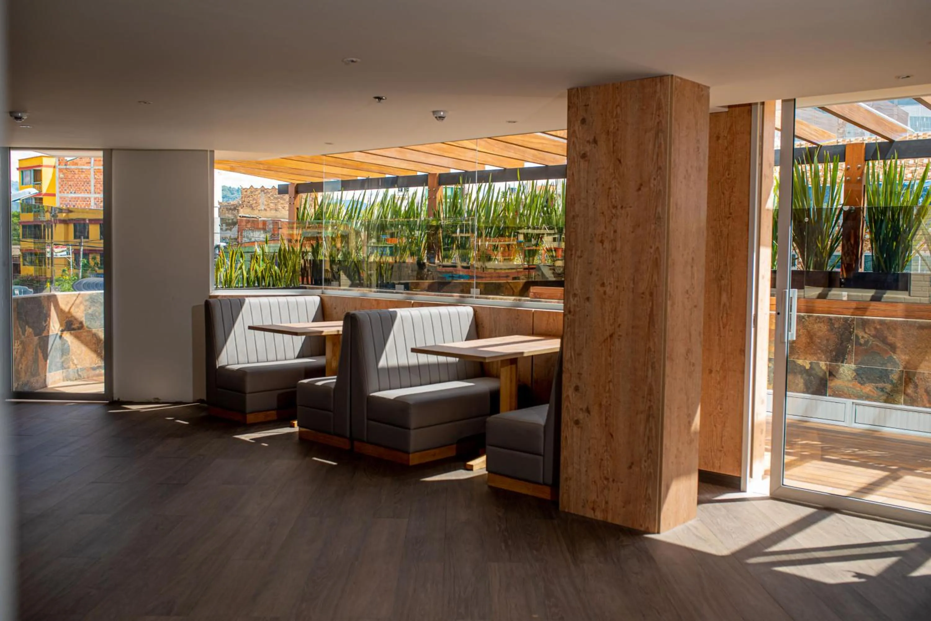 Restaurant/places to eat in Turrim Dei Hotel Boutique