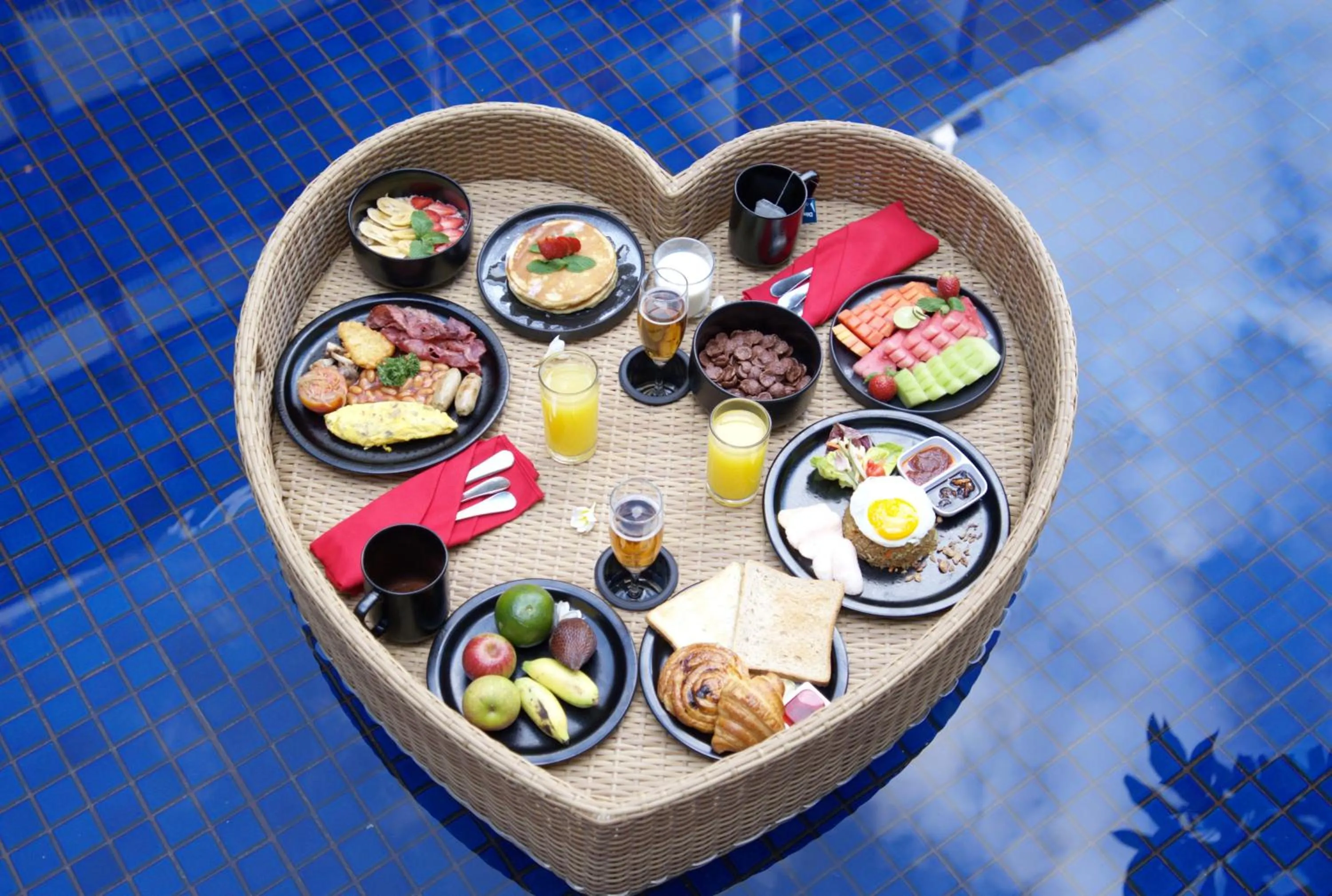 Food and drinks in The Bene Hotel