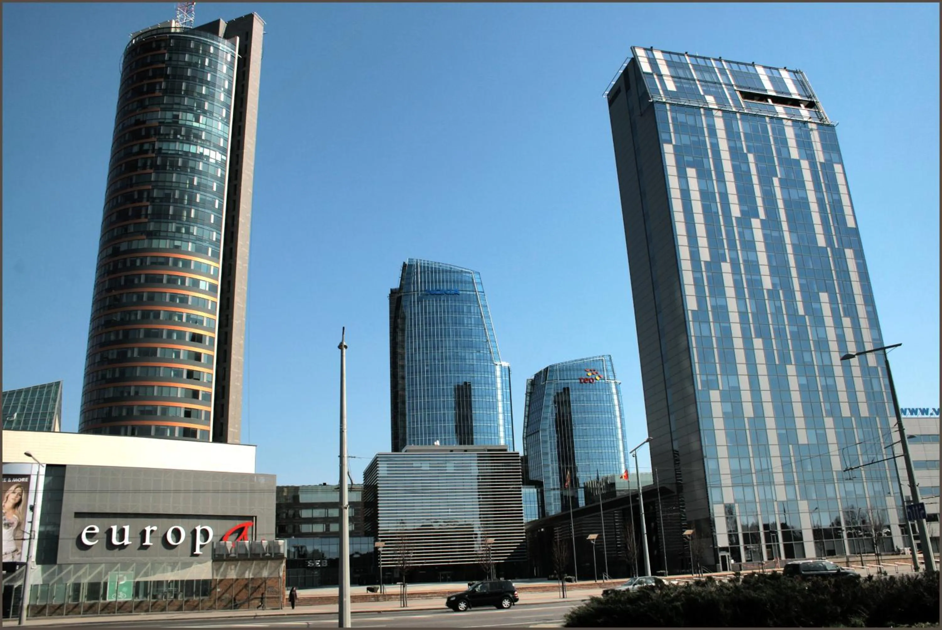 Restaurant/places to eat in Vilnius Apartments & Suites