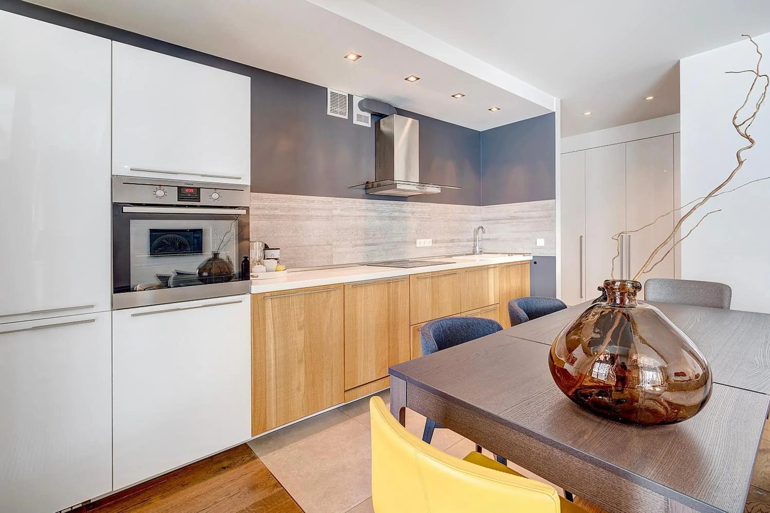 Deluxe One-Bedroom Apartment in Vilnius Apartments & Suites Deluxe One-Bedroom Apartment in Vilnius Apartments & Suites