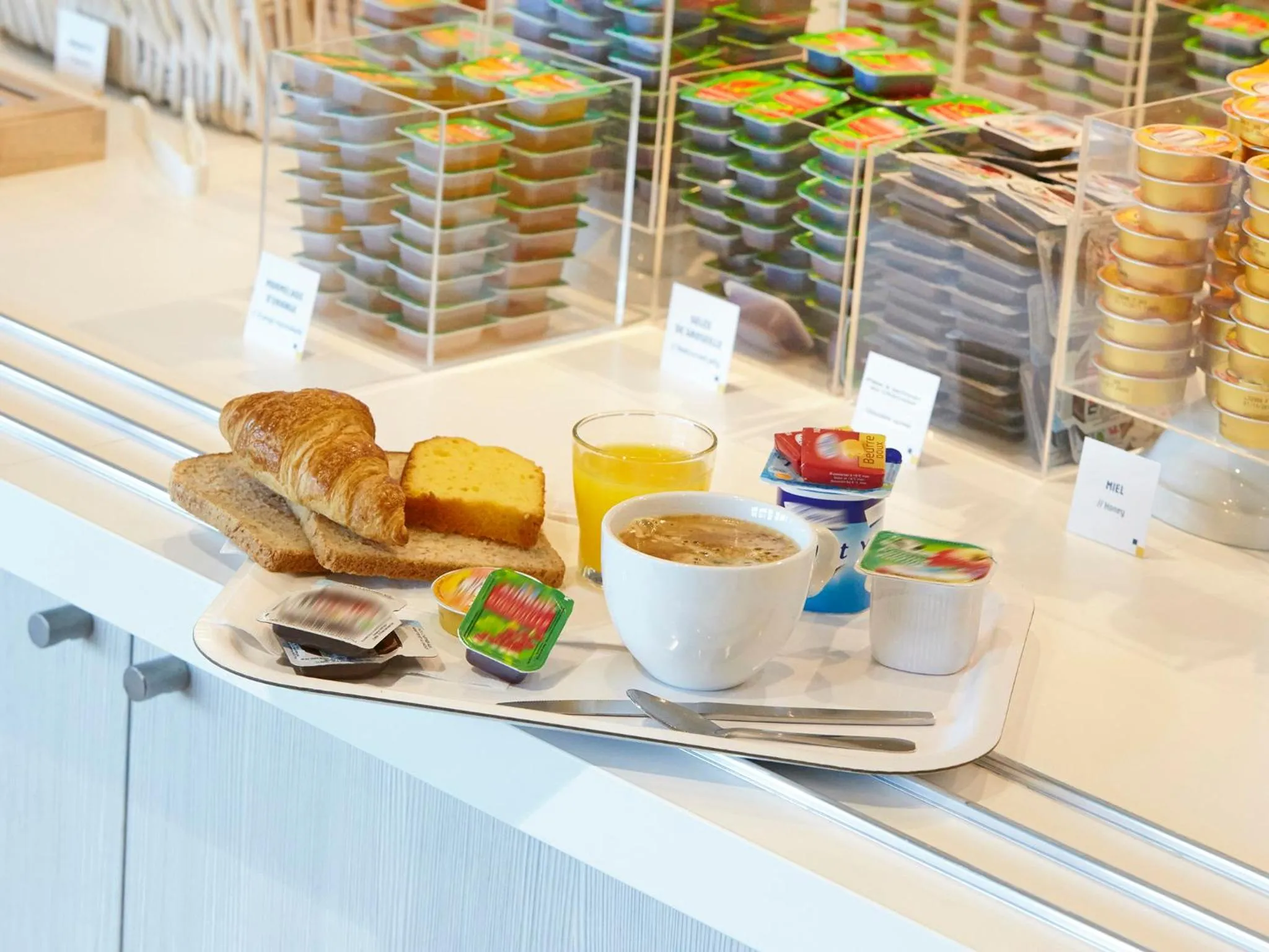 Continental breakfast in Première Classe Marne la Vallée - Bussy Saint Georges
