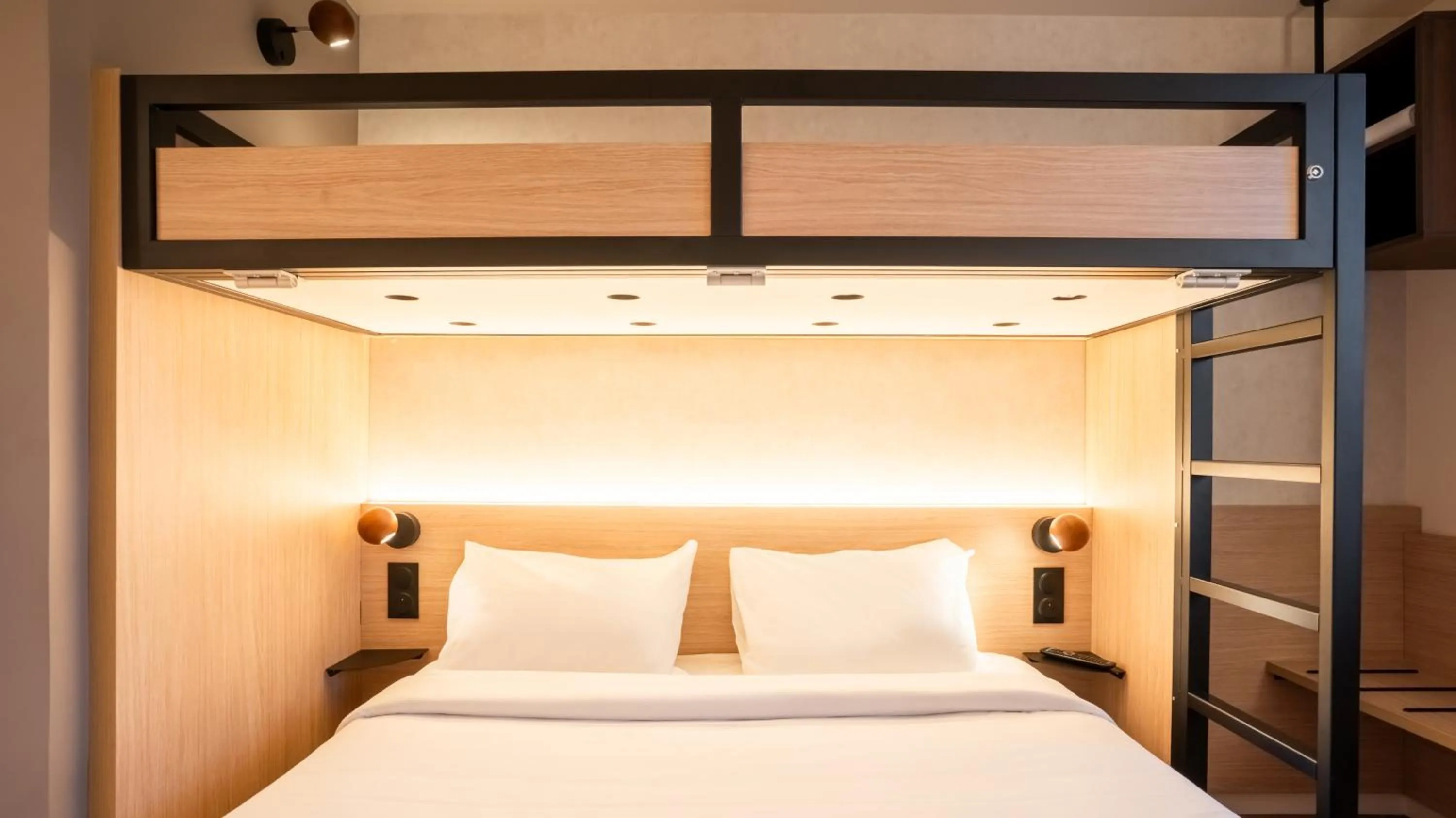 Bed in Première Classe Marne la Vallée - Bussy Saint Georges