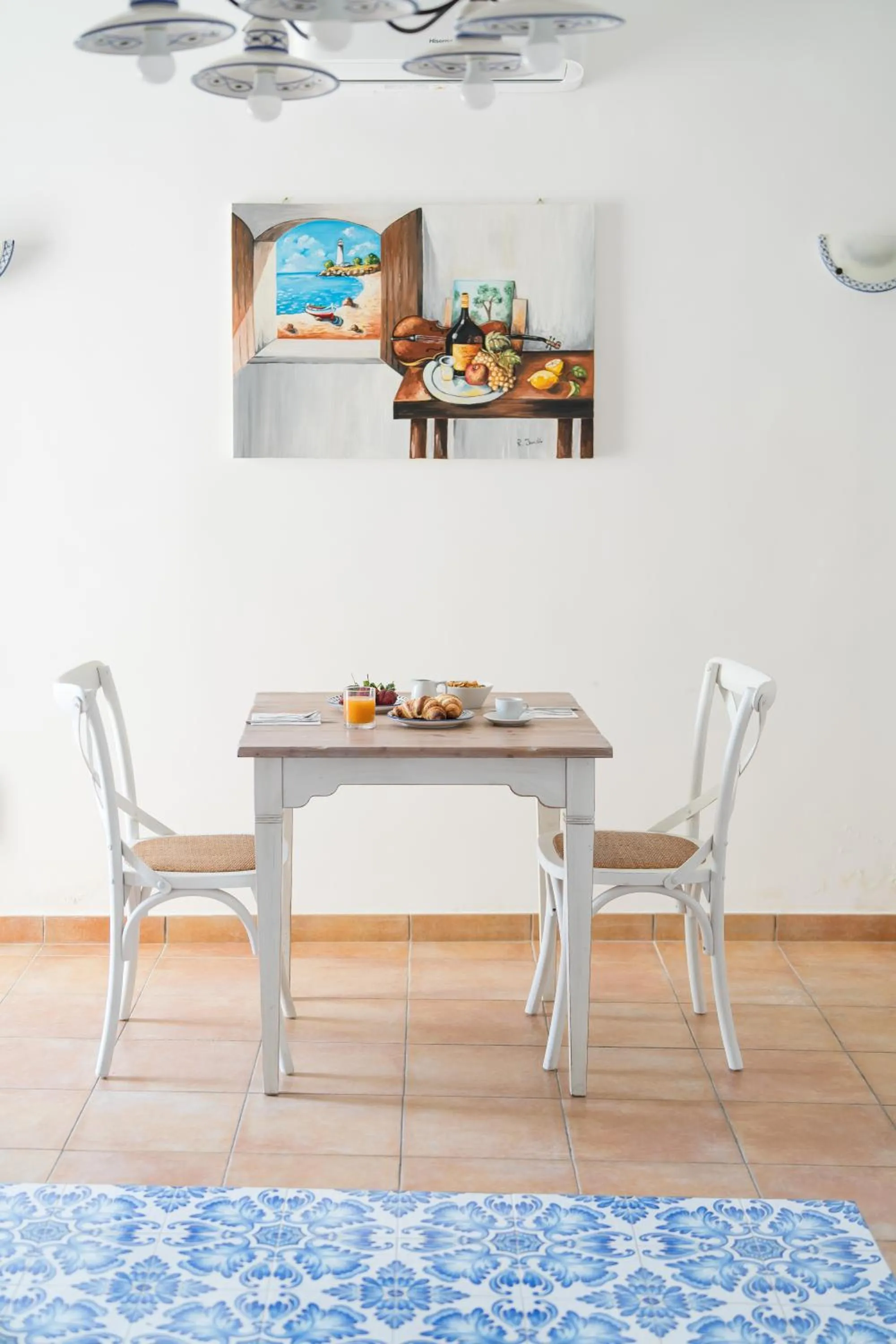 Dining area in Villa Prota