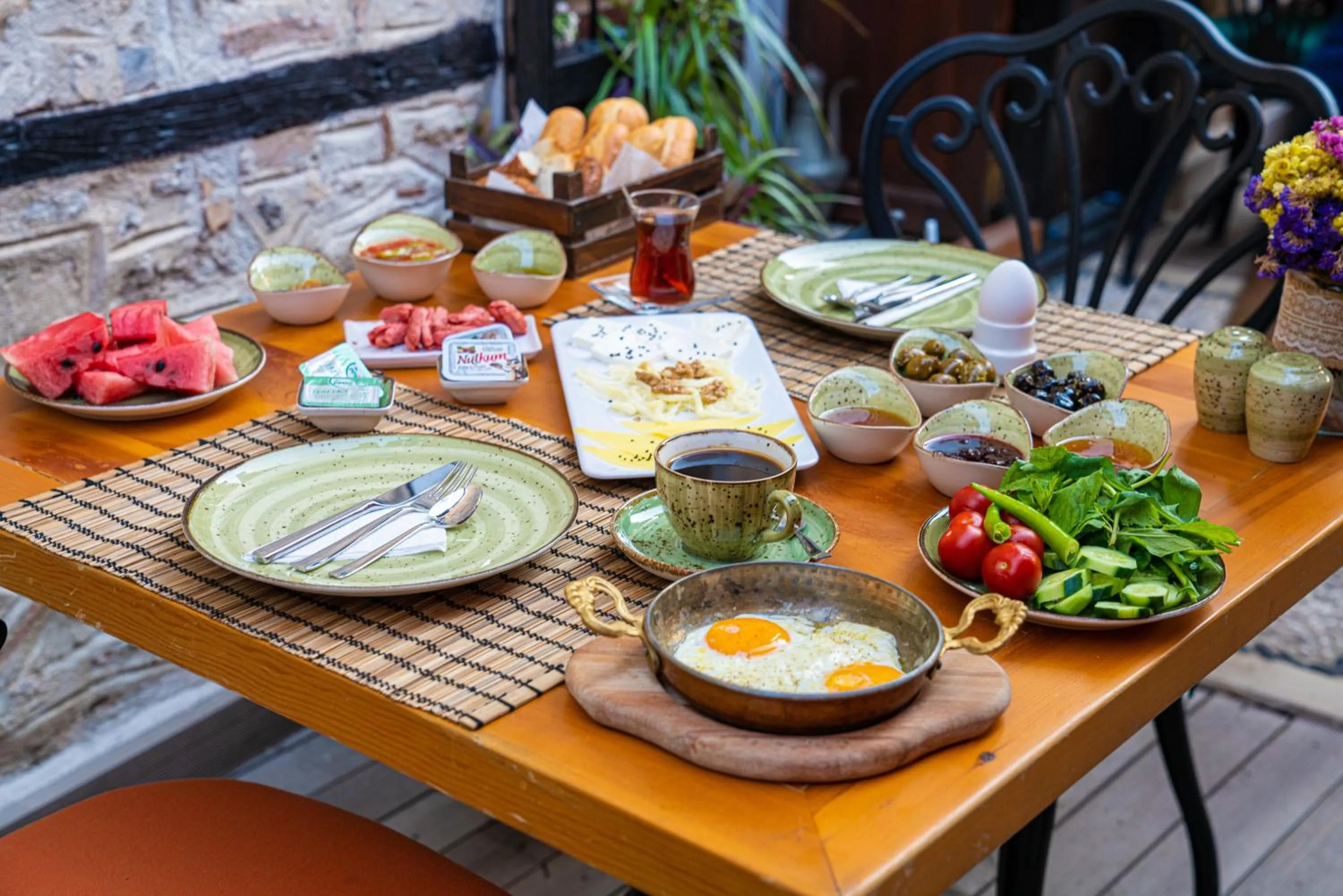 Breakfast in Cedrus Hotel