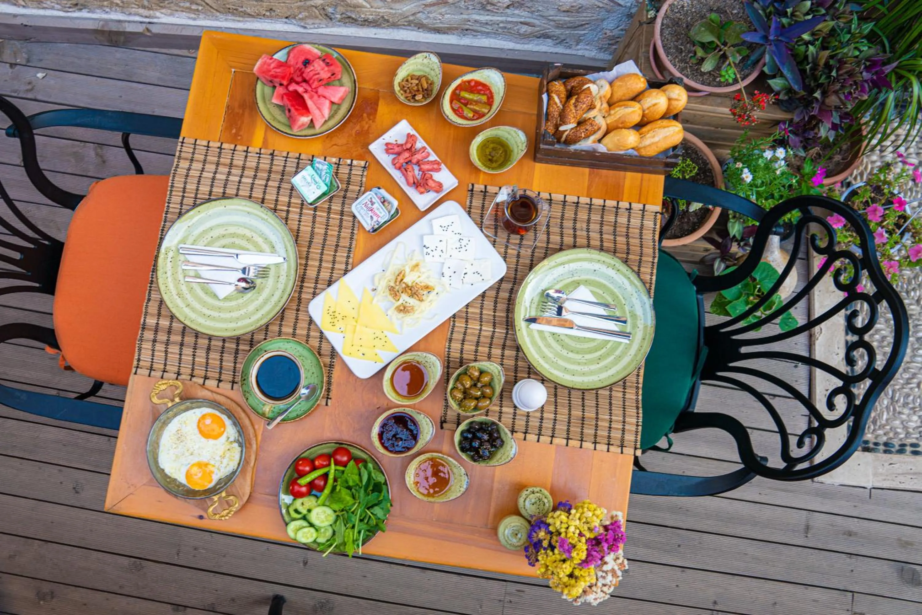 Breakfast in Cedrus Hotel