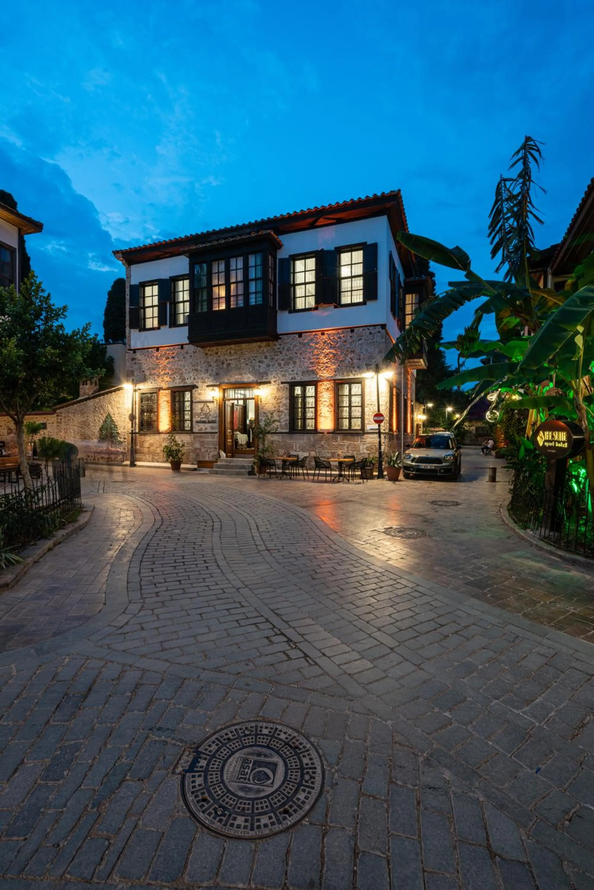 Property building in Cedrus Hotel