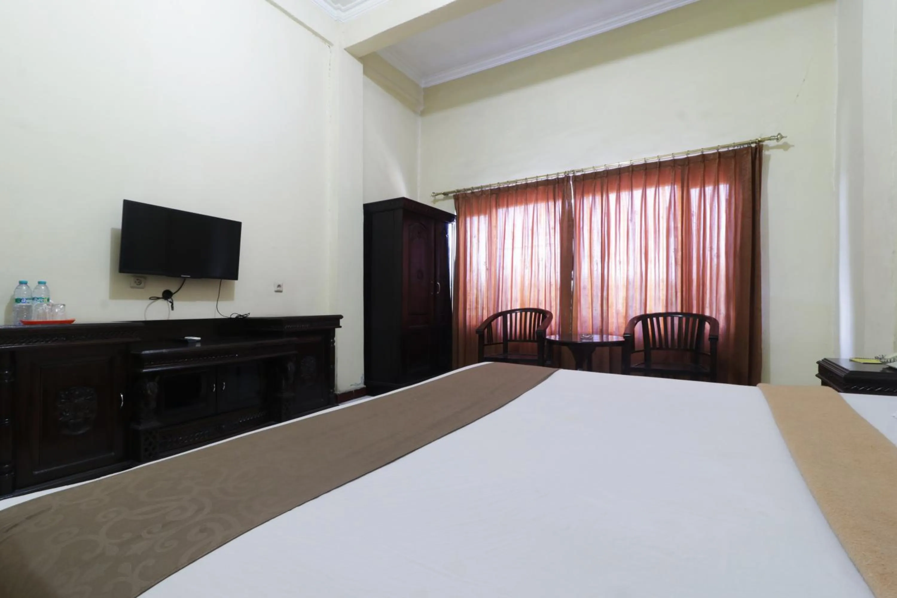 Bedroom, Bed in Hotel Antariksa