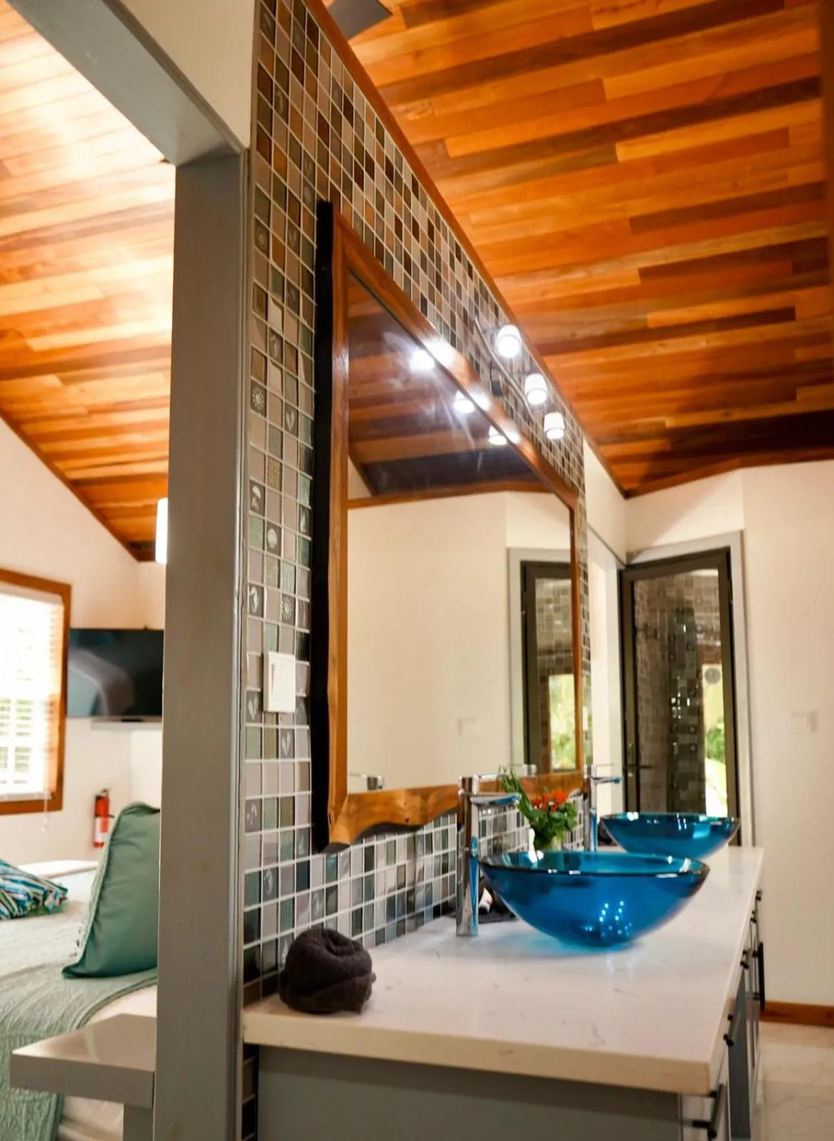 Bed in Mangata Villas Adults Only