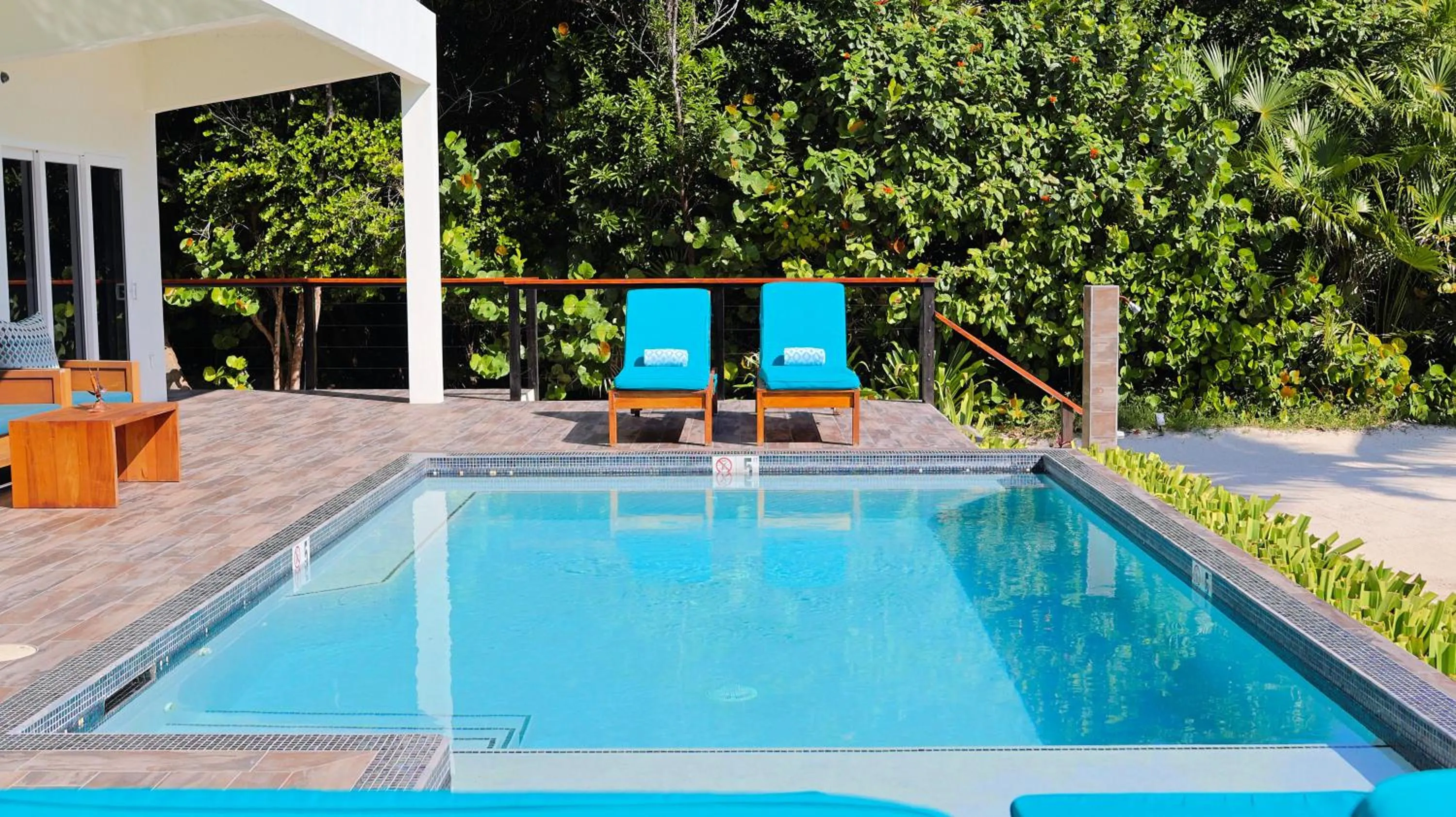 Day in Mangata Villas Adults Only