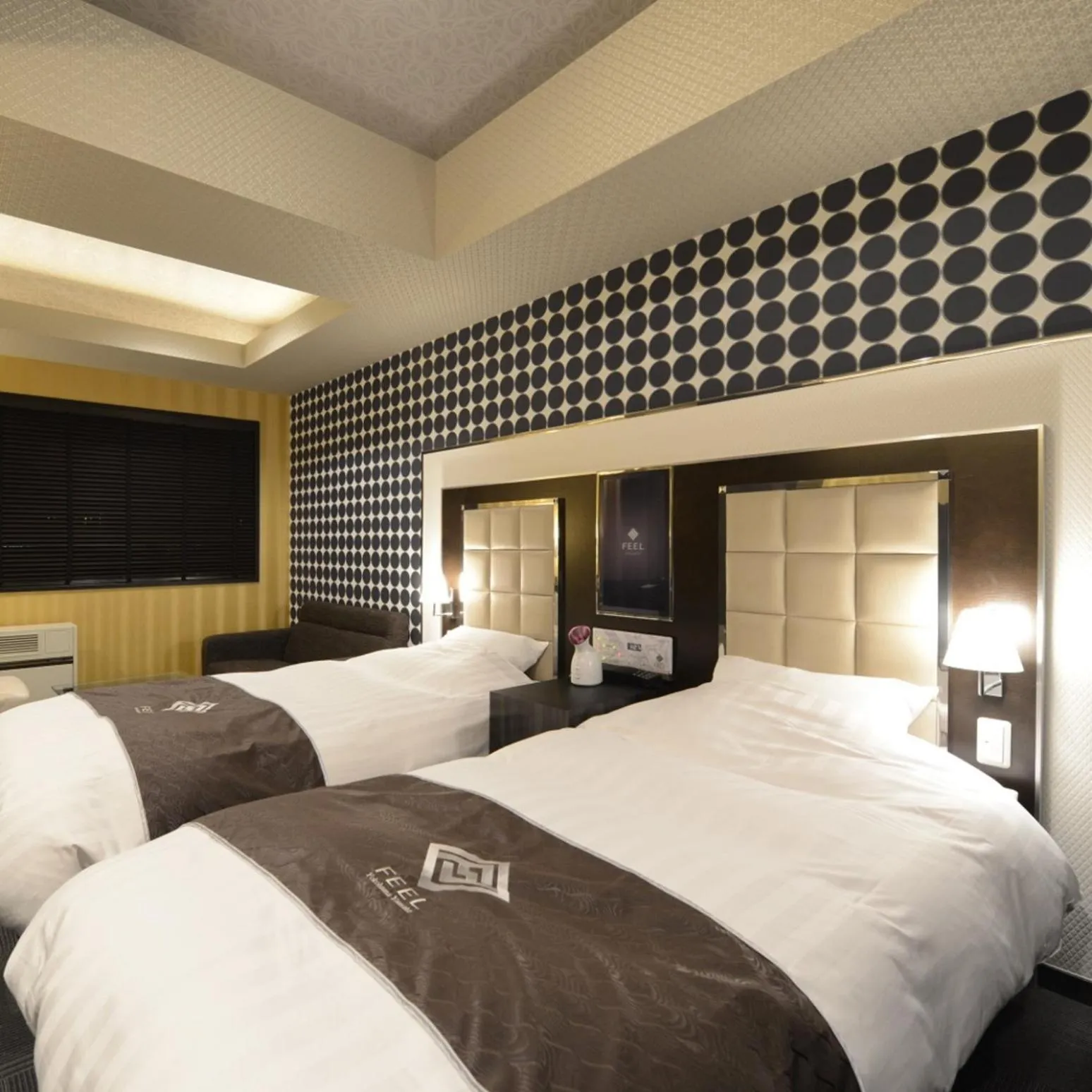 Bed in Hotels & Resort Feel