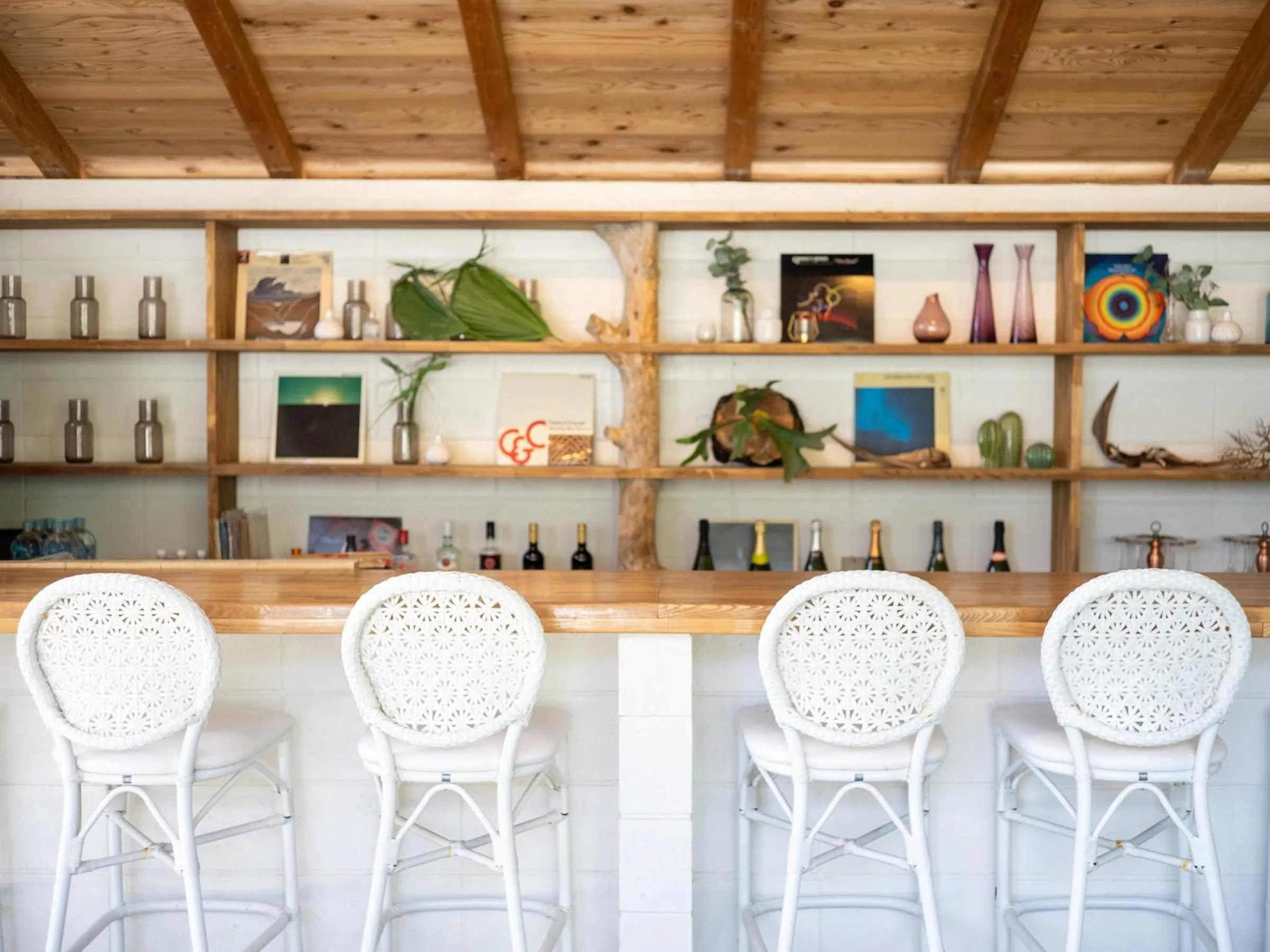 Restaurant/places to eat in Mihana Onnason