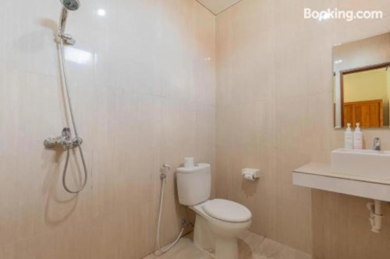 Toilet in Komala Homestay