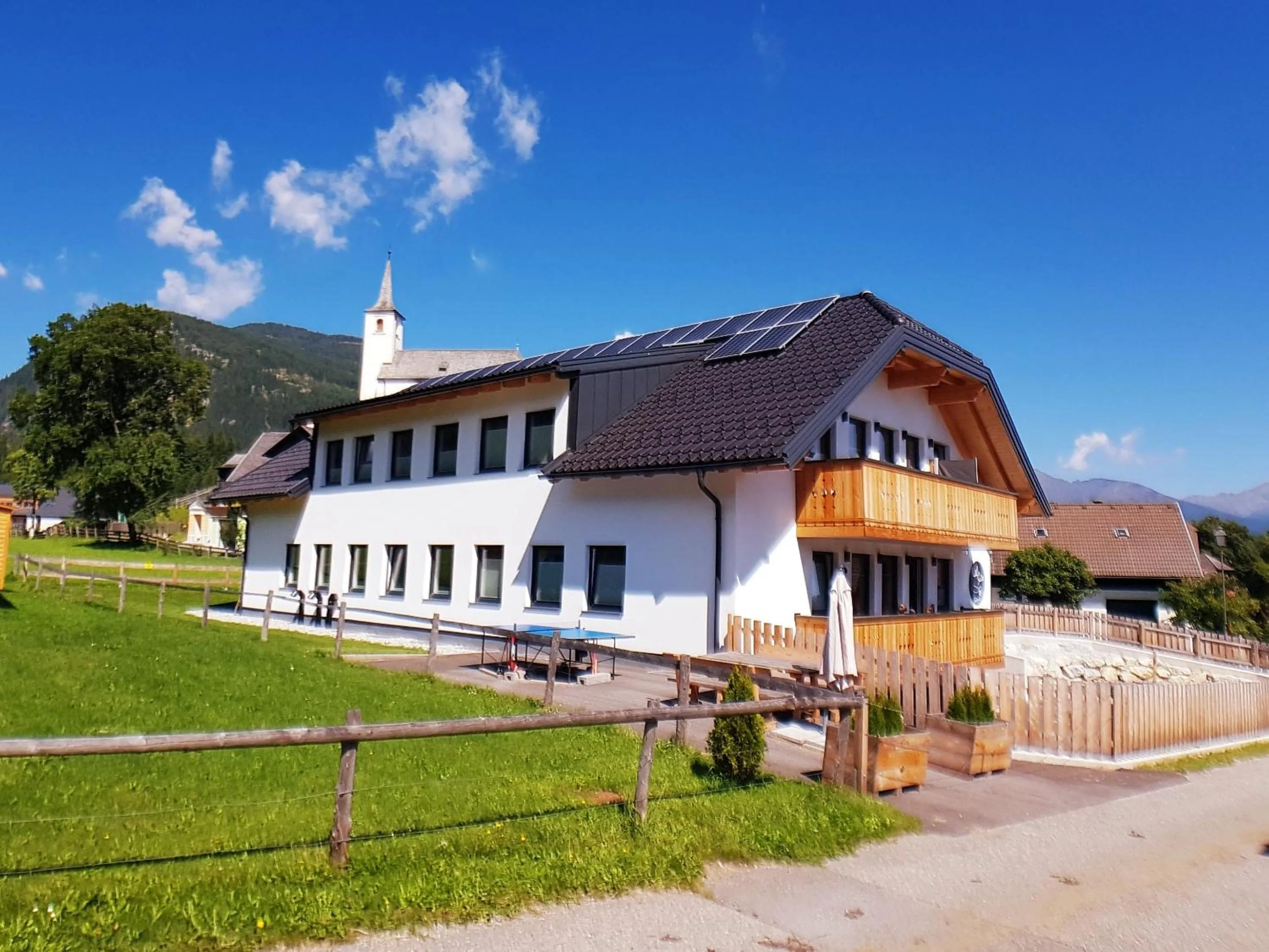 Property building in DAVID SUITEN