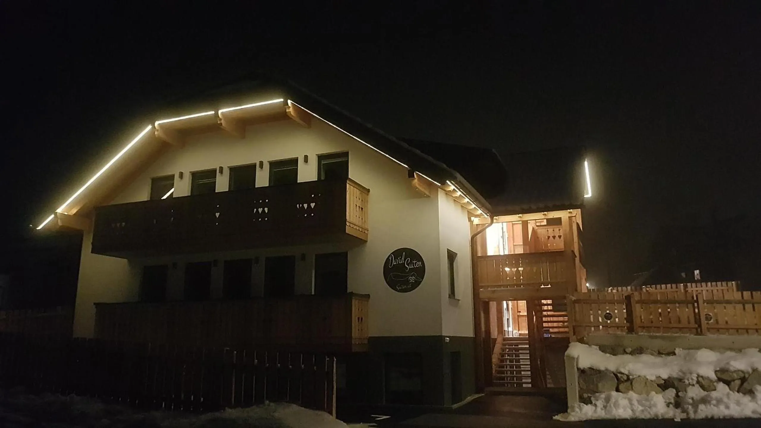 Property building in DAVID SUITEN