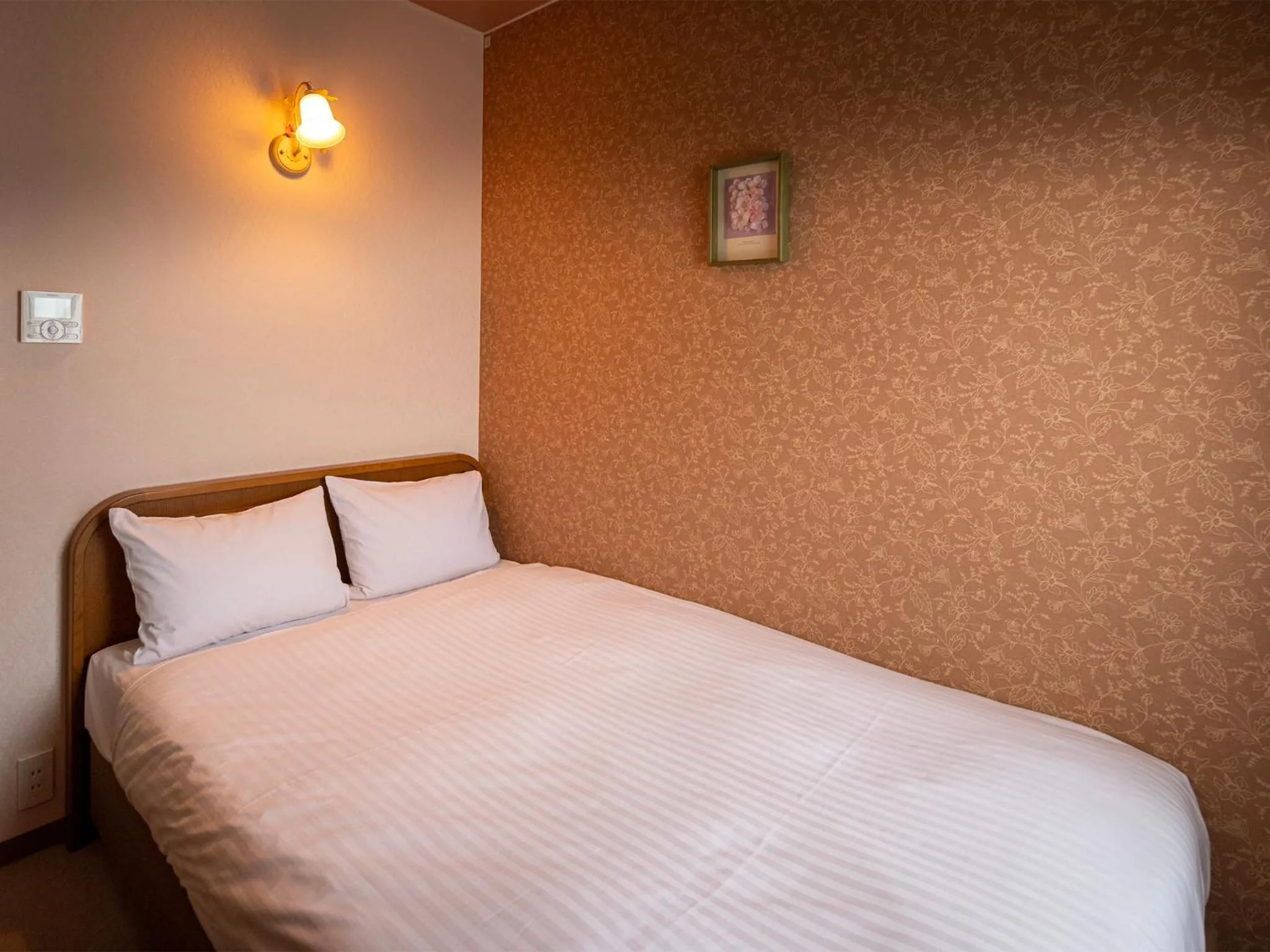 Photo of the whole room in Hotel Eclair Hakata