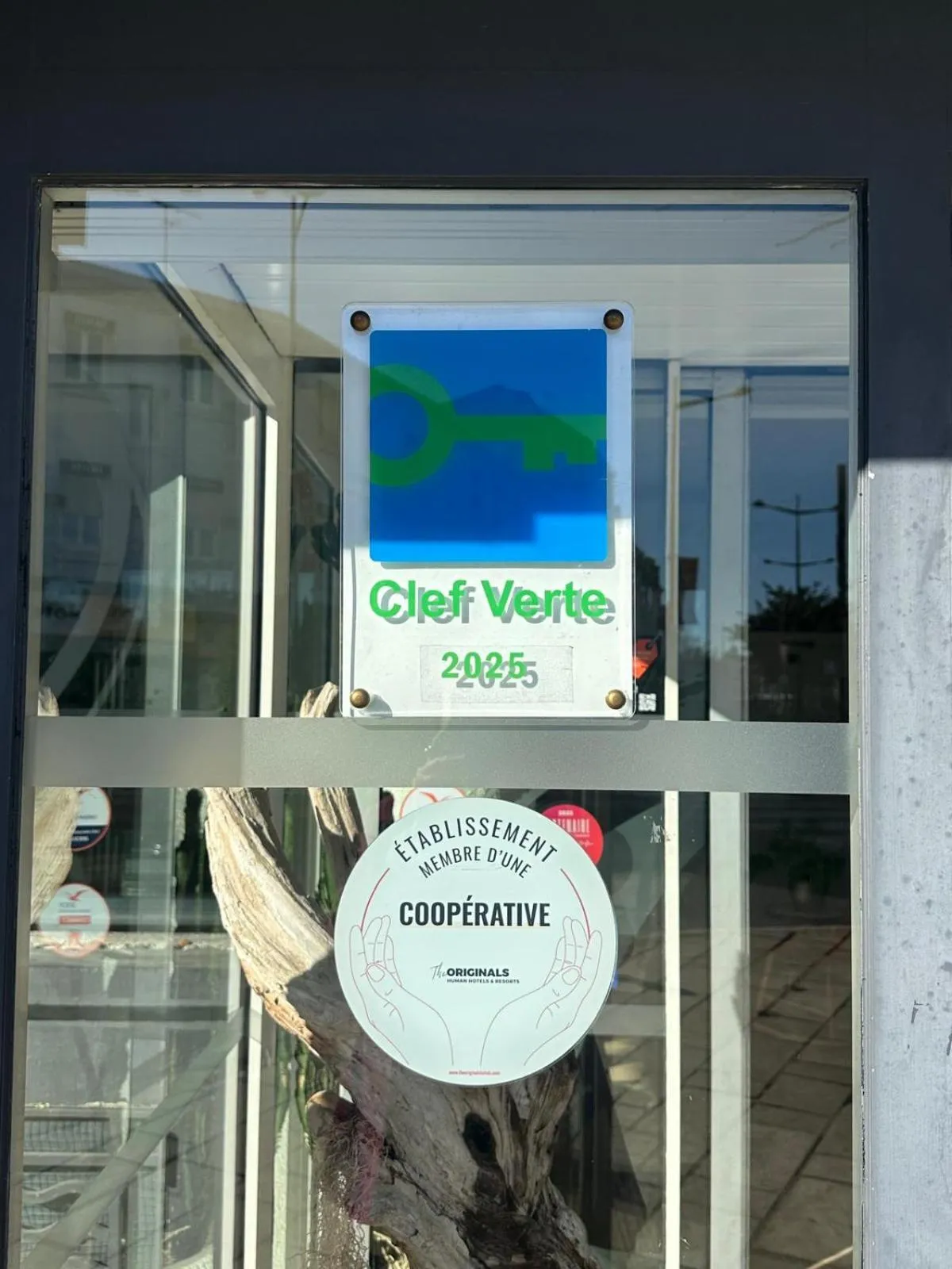 Hôtel The Originals City Le Berry - proche centre-ville - Gare - parking - recharge véhicule