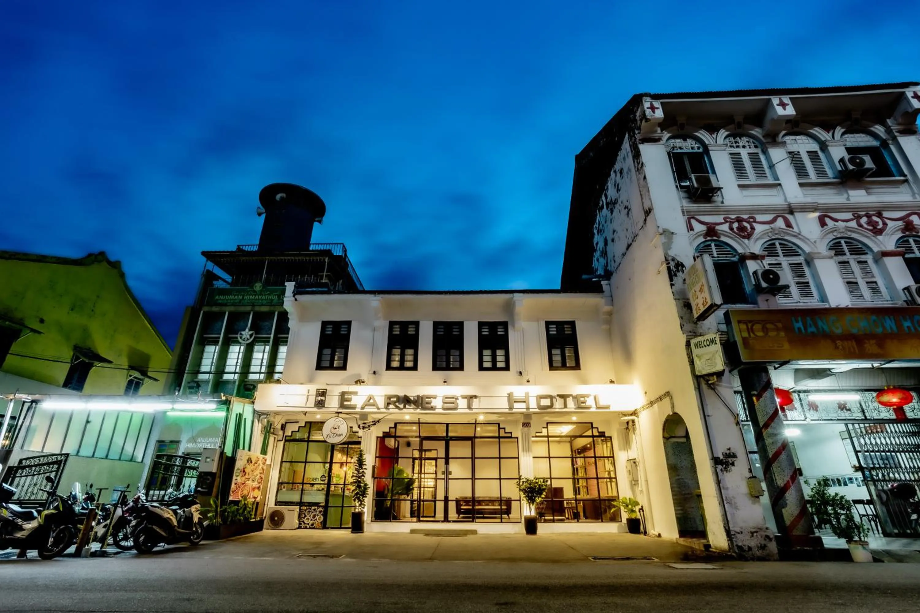 Property building in Earnest Hotel Georgetown