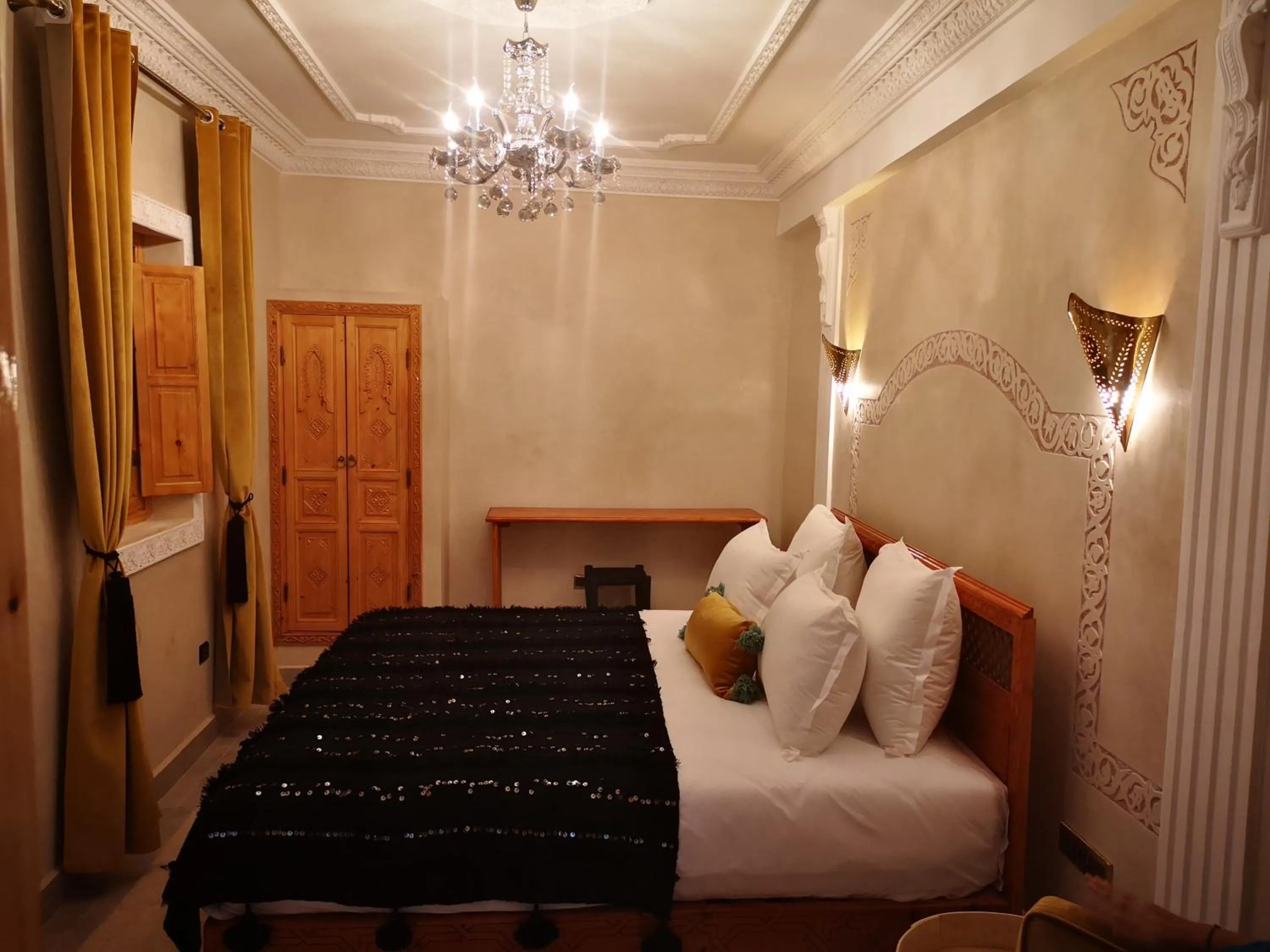 Bed in Riad azra Marrakech