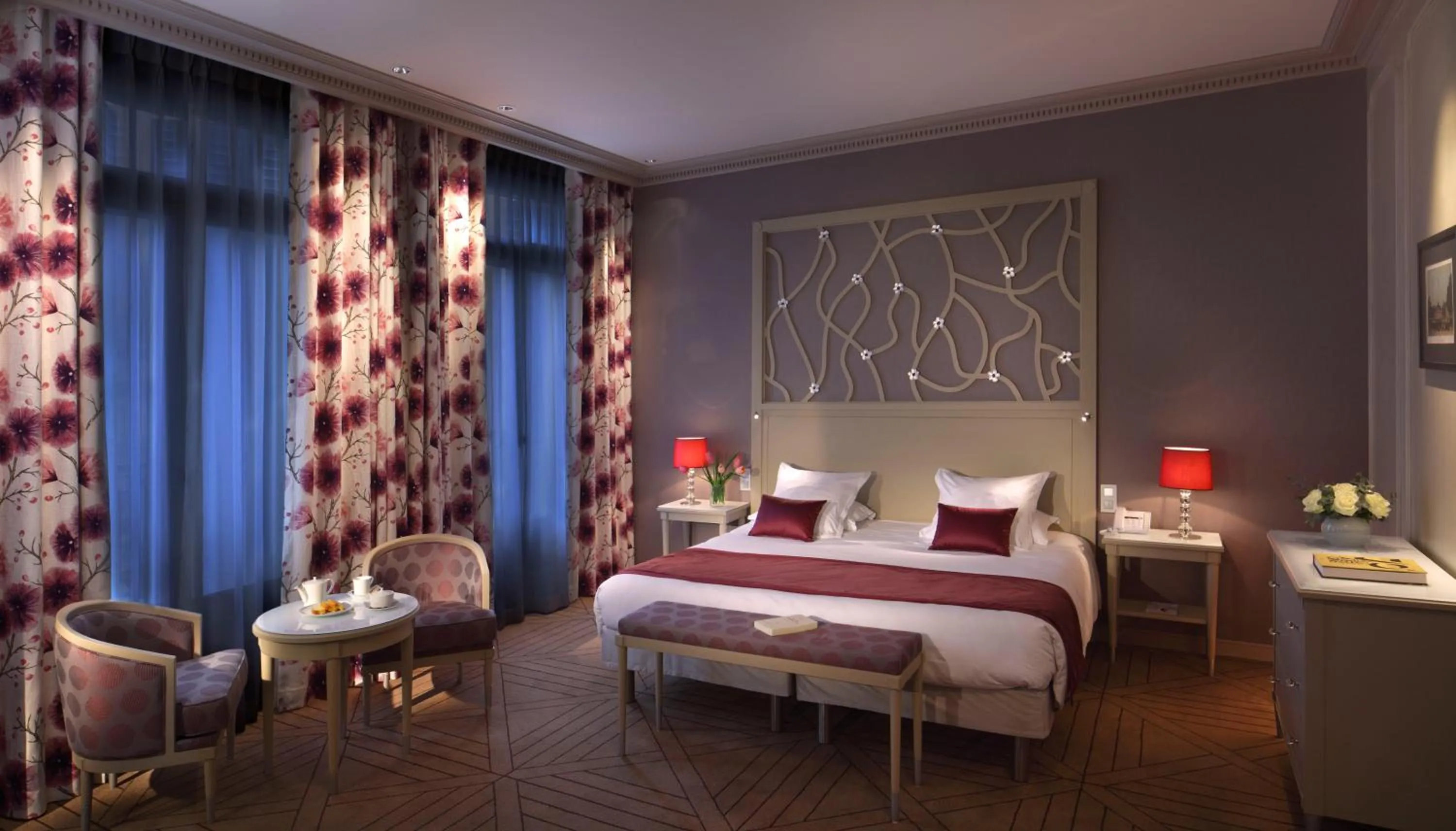 Decorative detail, Bed in Hôtel Château Frontenac