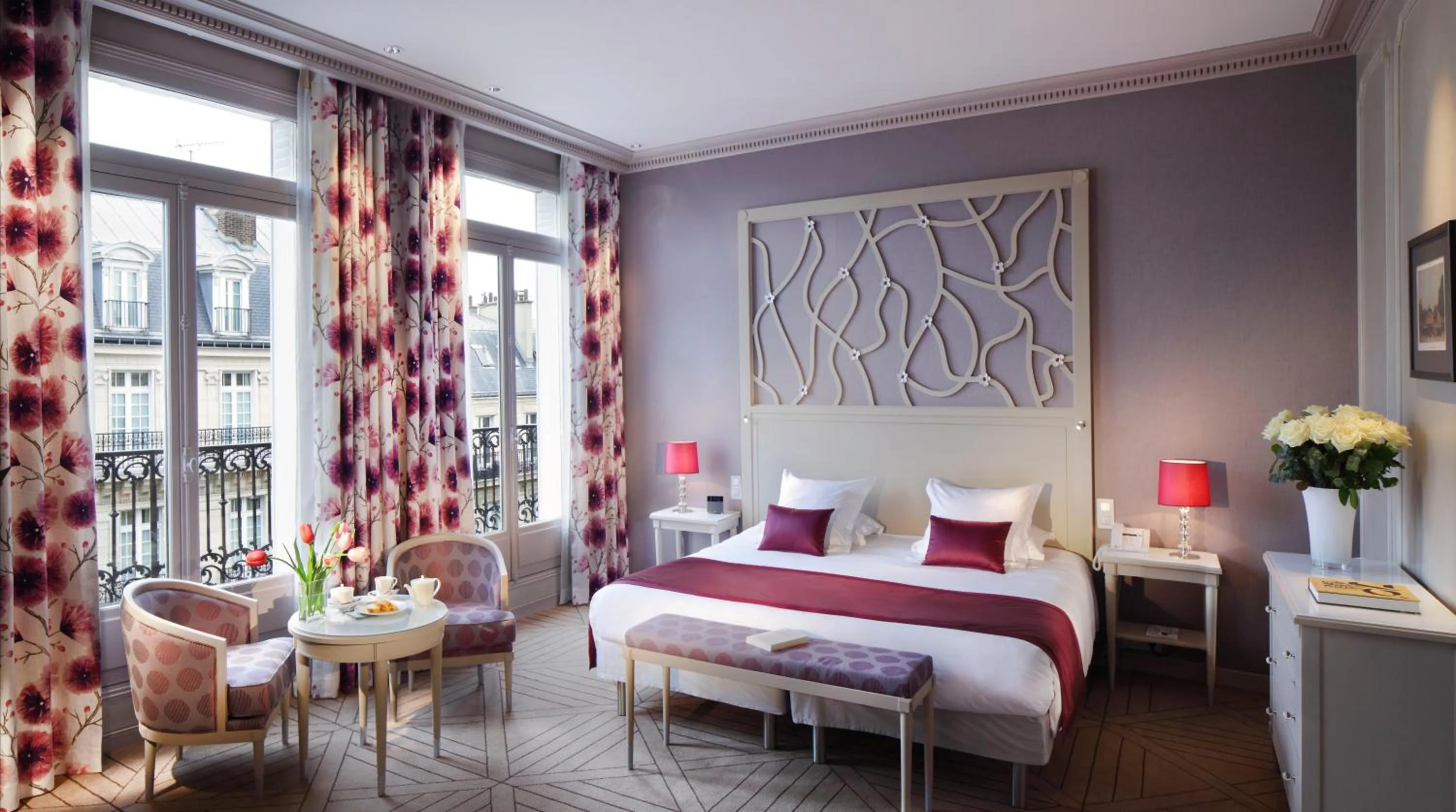 Bedroom, Bed in Hôtel Château Frontenac