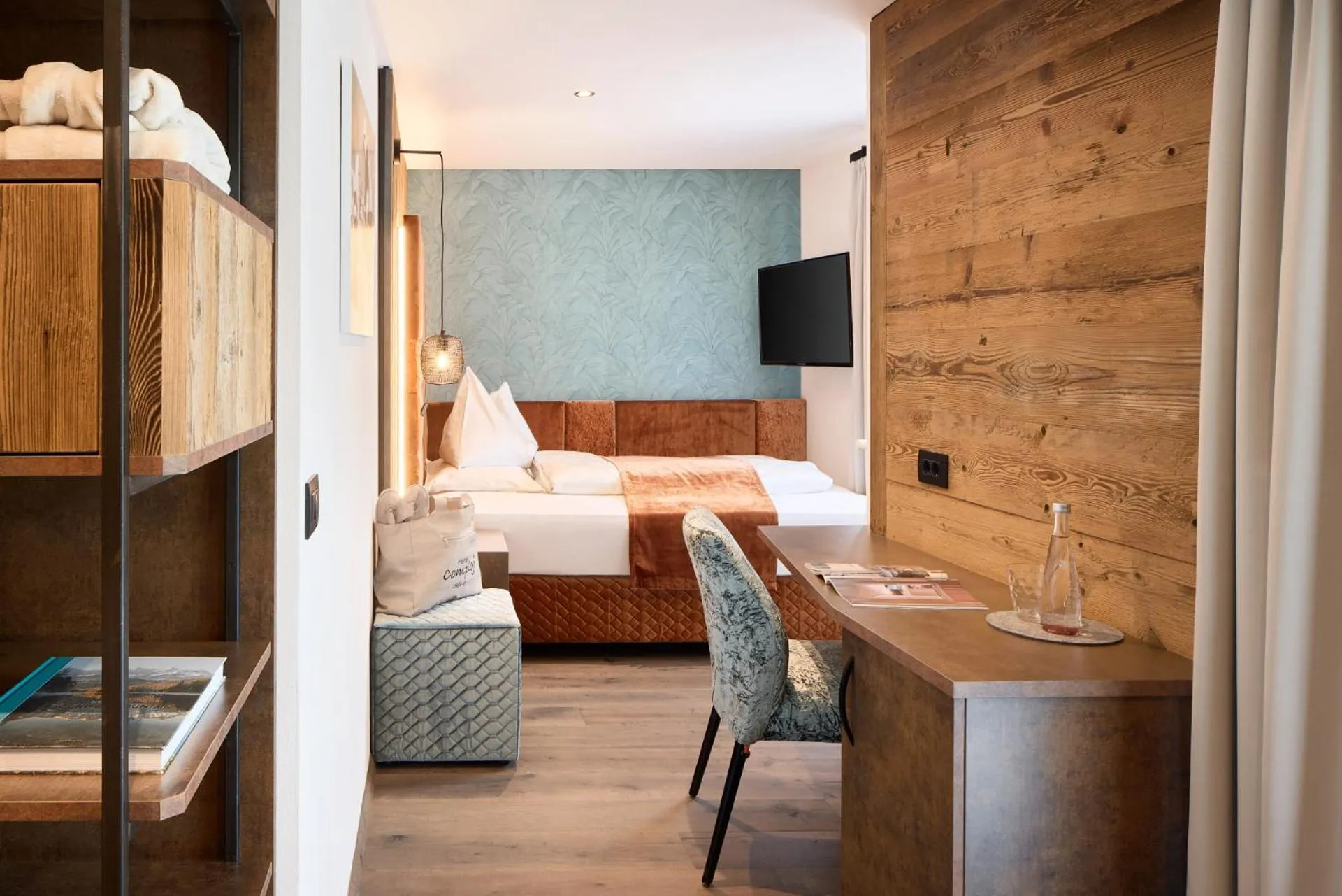 Bed in Hotel Comploj Adults only