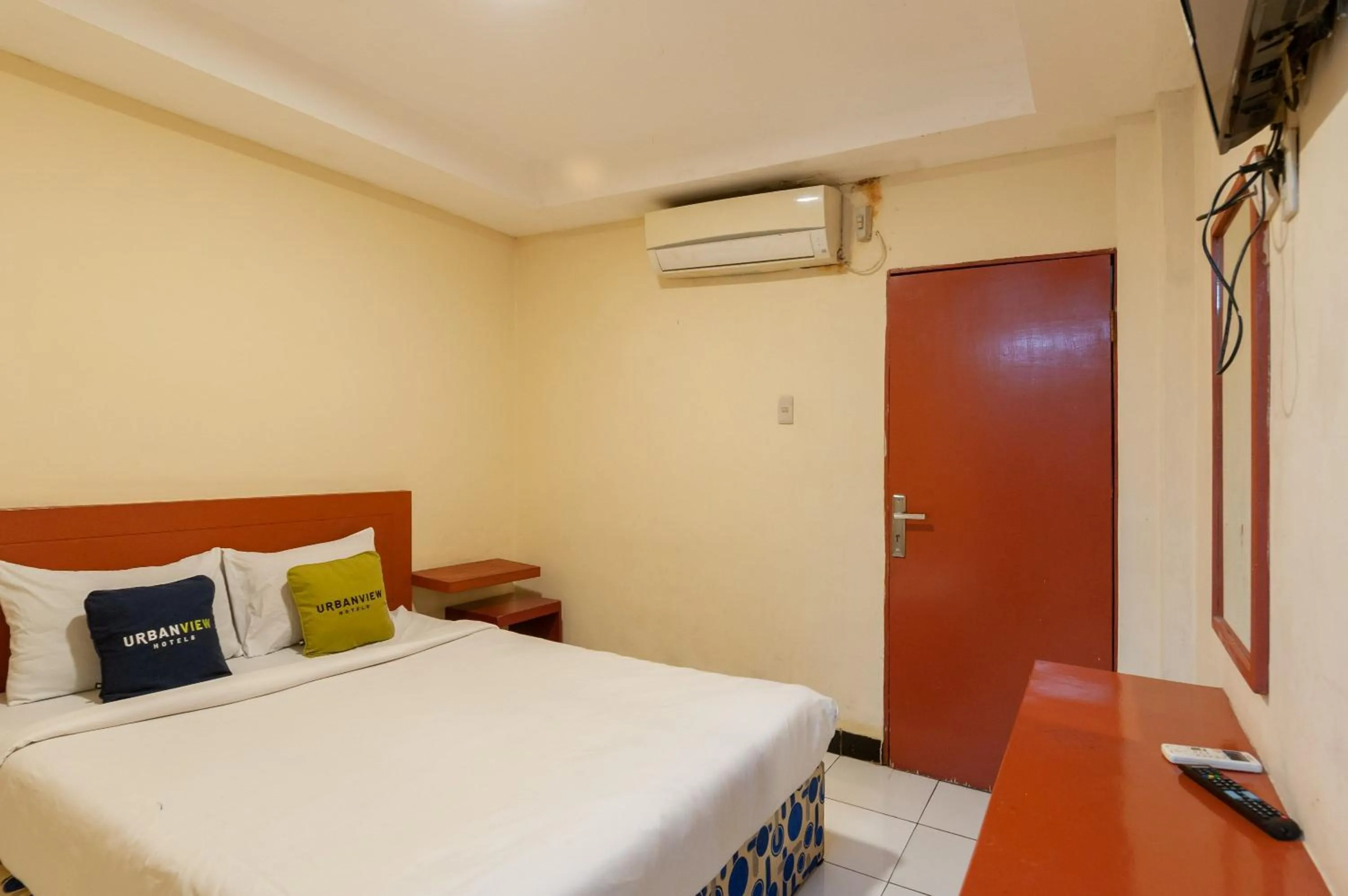 Bedroom in Urbanview Hotel Syariah Residence Medan by RedDoorz