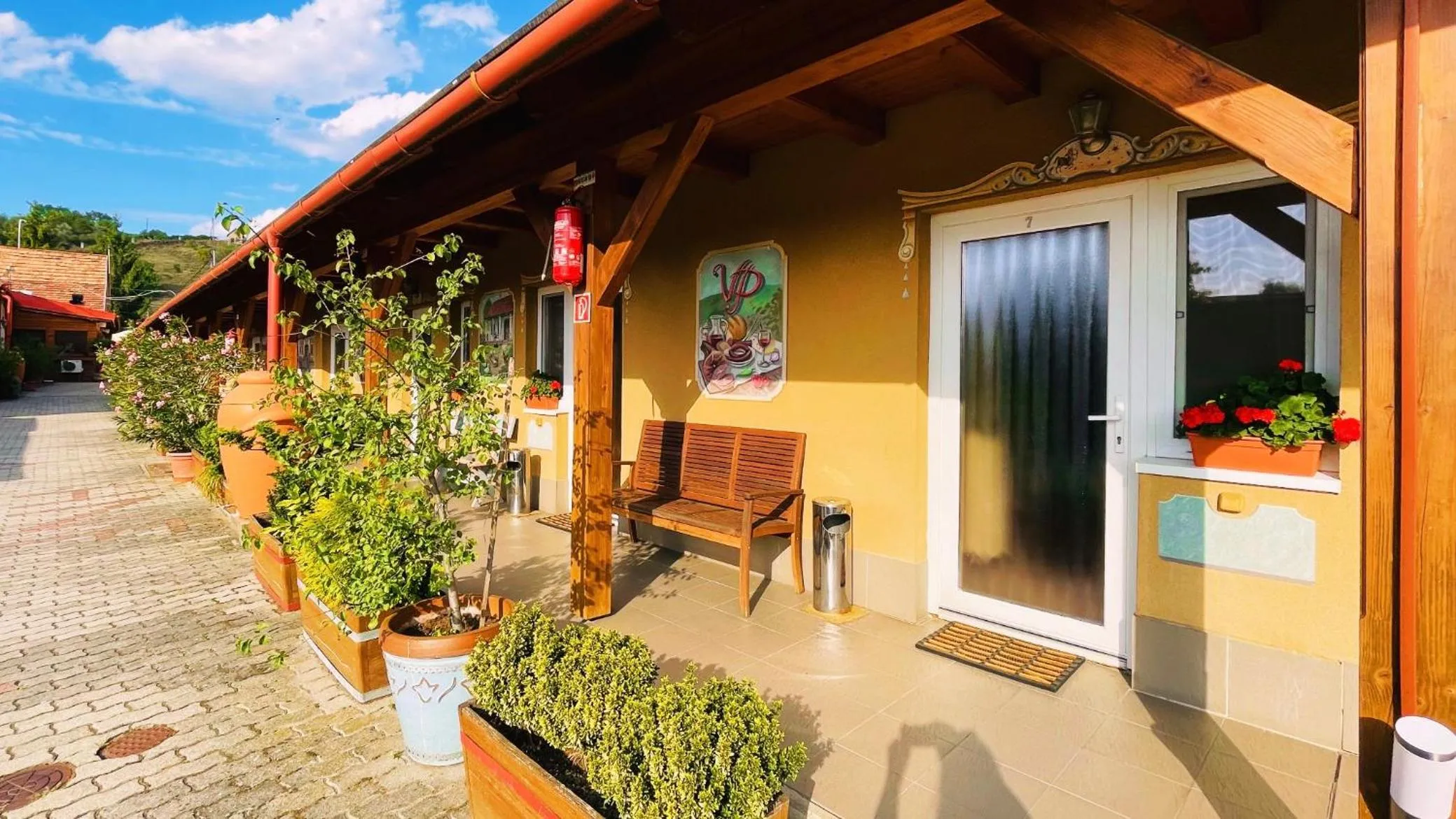 Vadvirág Vendéglő és Fogadó