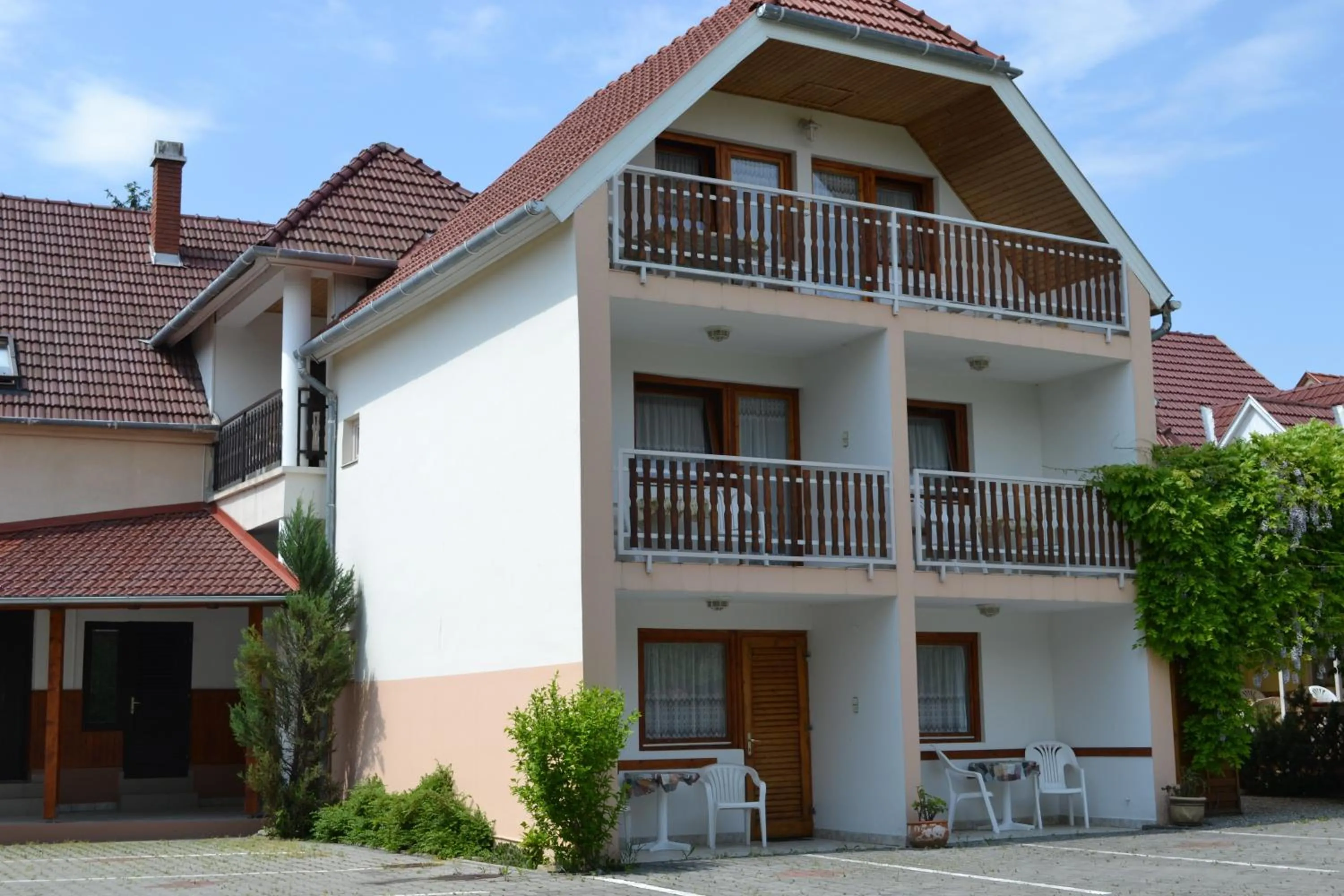 Guest House Silatti - Apartments