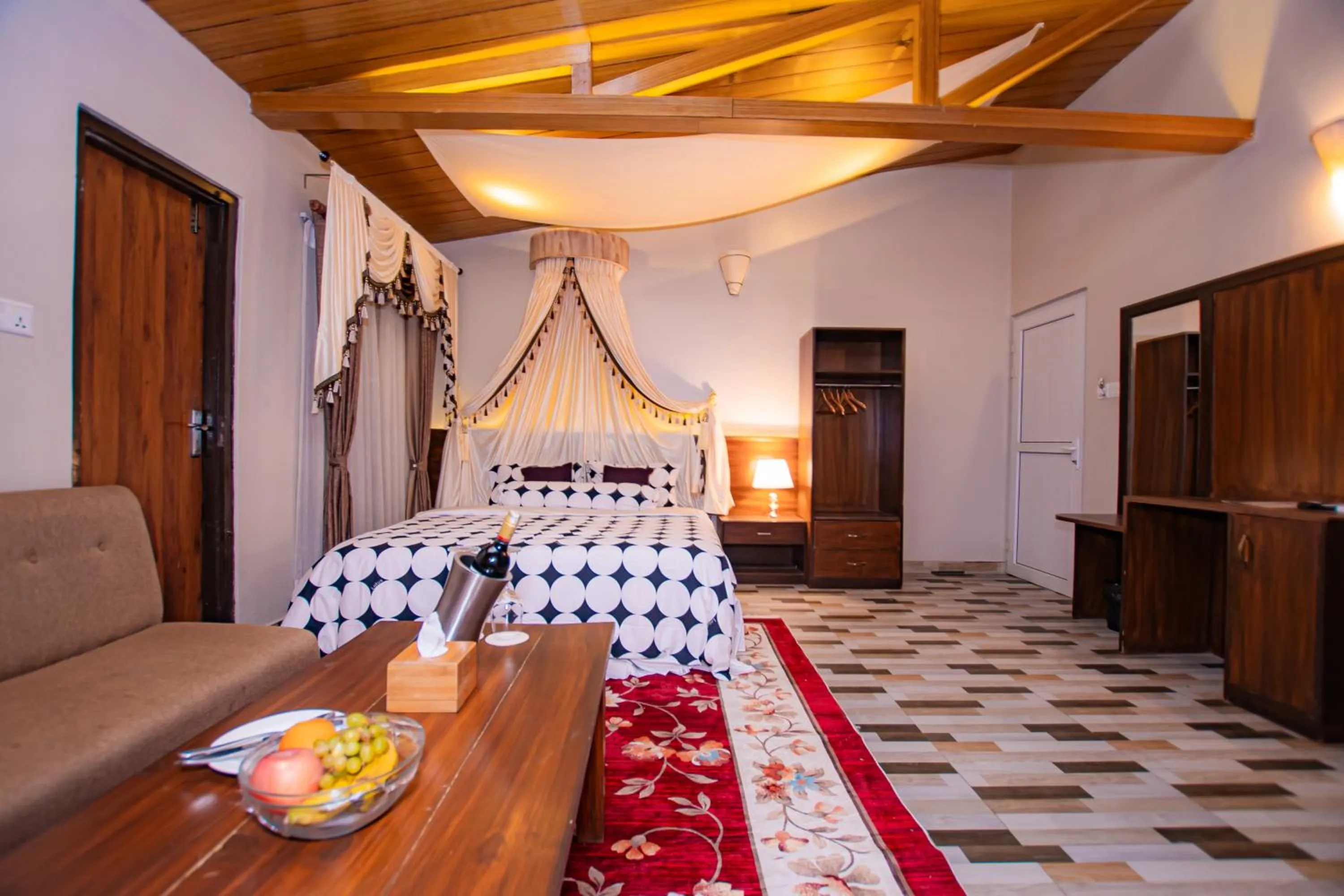 Bed in Busy Bee Resort, Pokhara