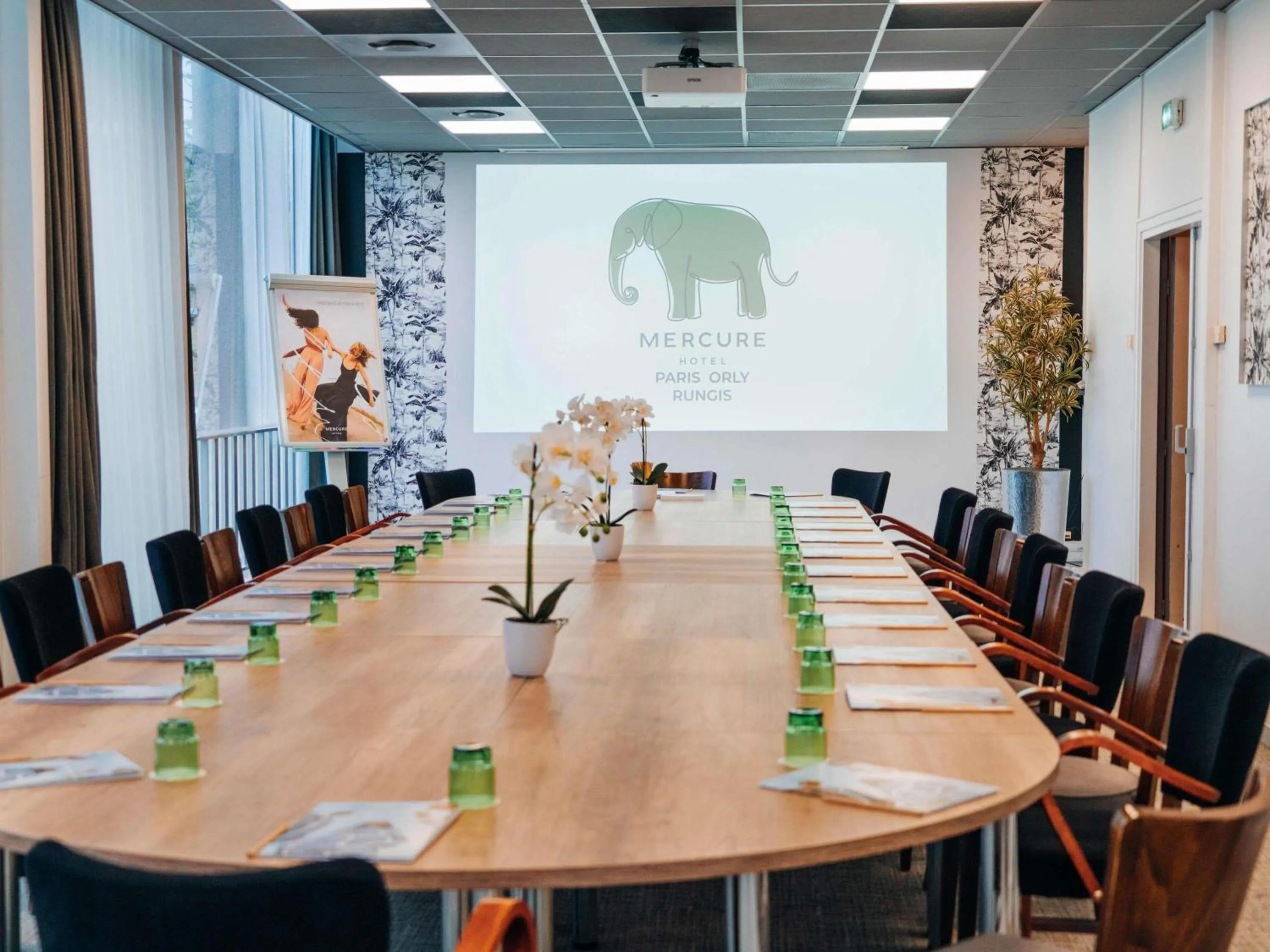 Meeting/conference room in Mercure Paris Orly Rungis Aéroport