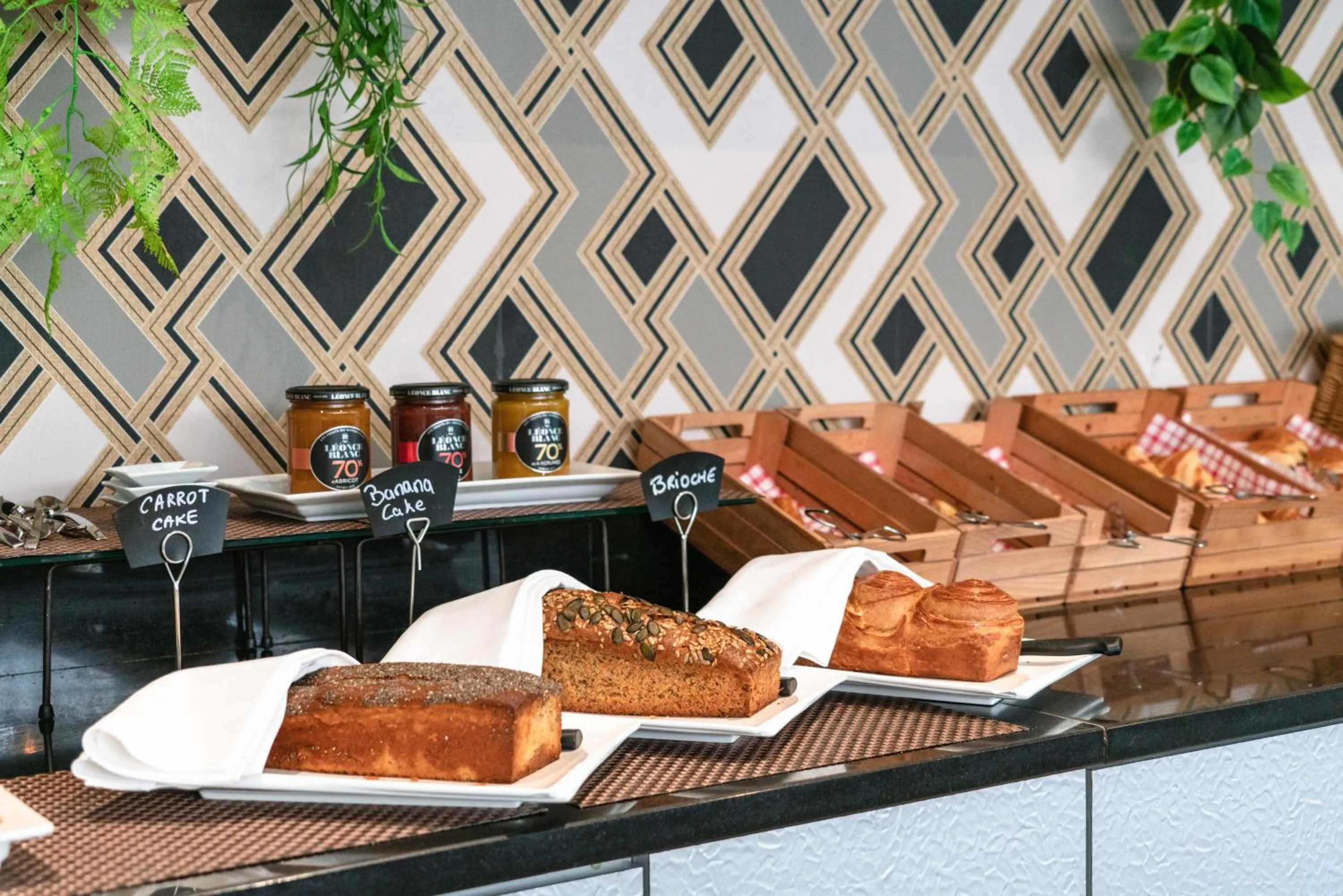 Breakfast in Mercure Paris Orly Rungis Aéroport