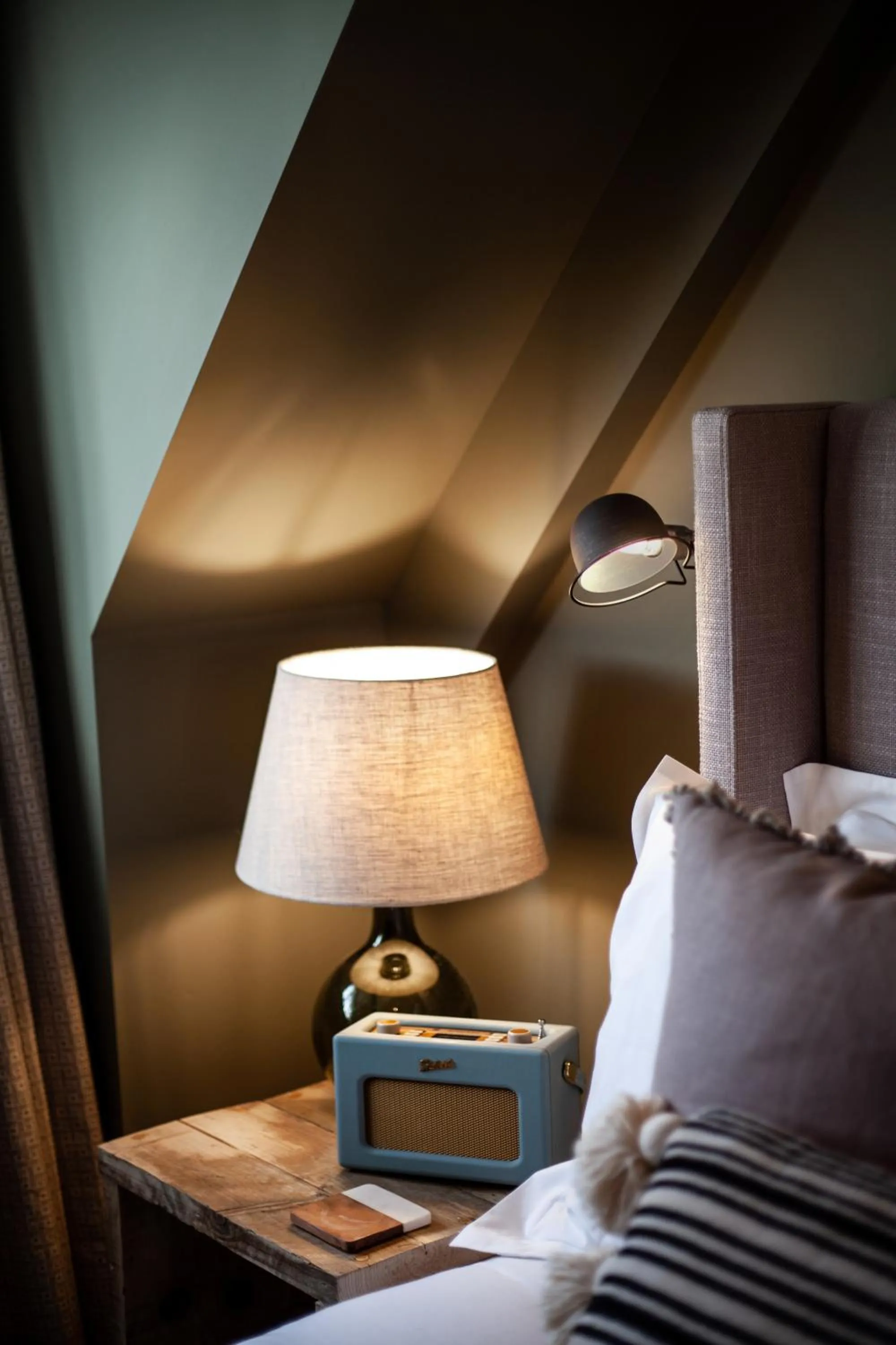 Bed in Blonde Hedgehog