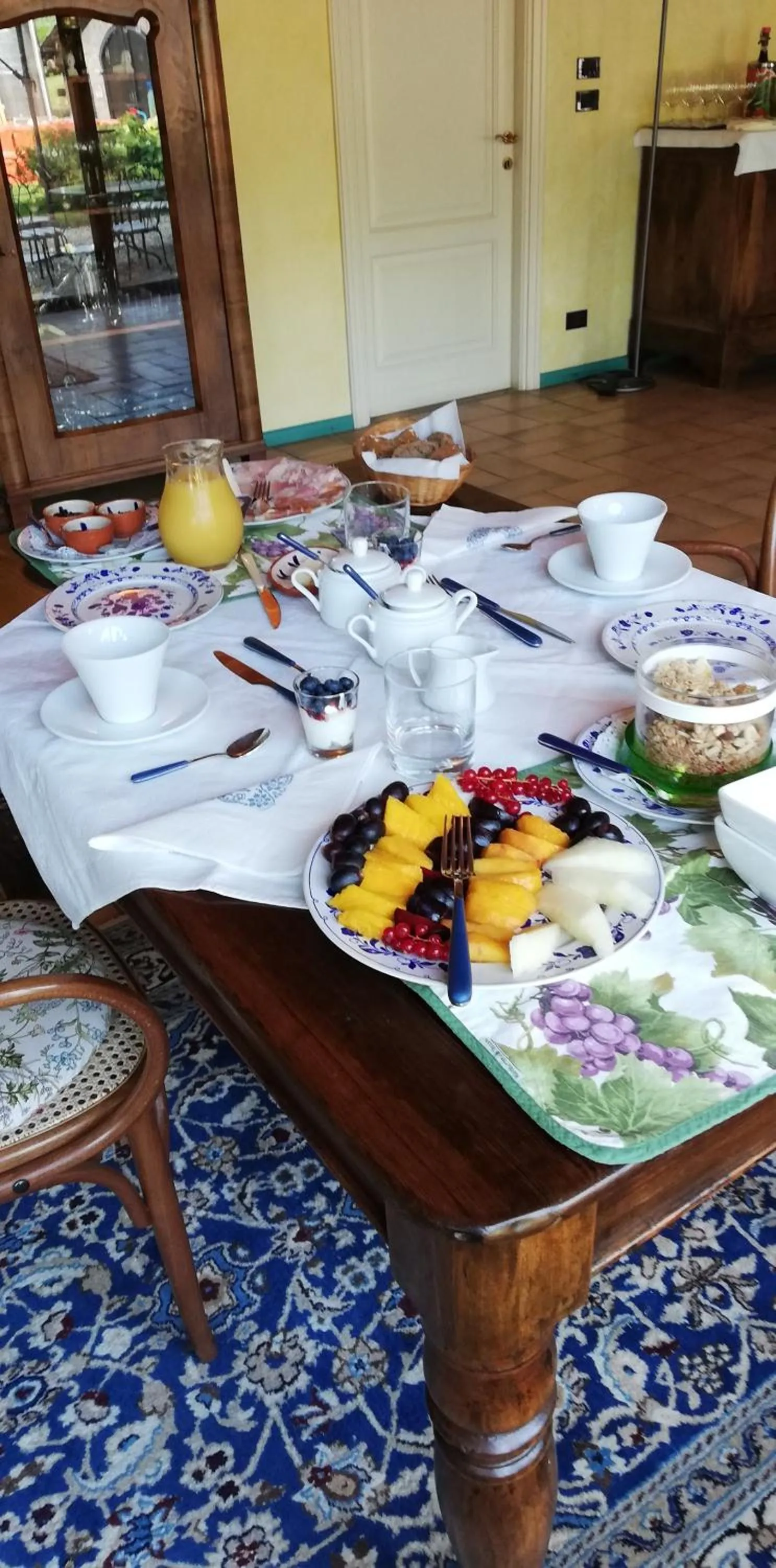 Breakfast in La Giribaldina Winery & Farmhouse