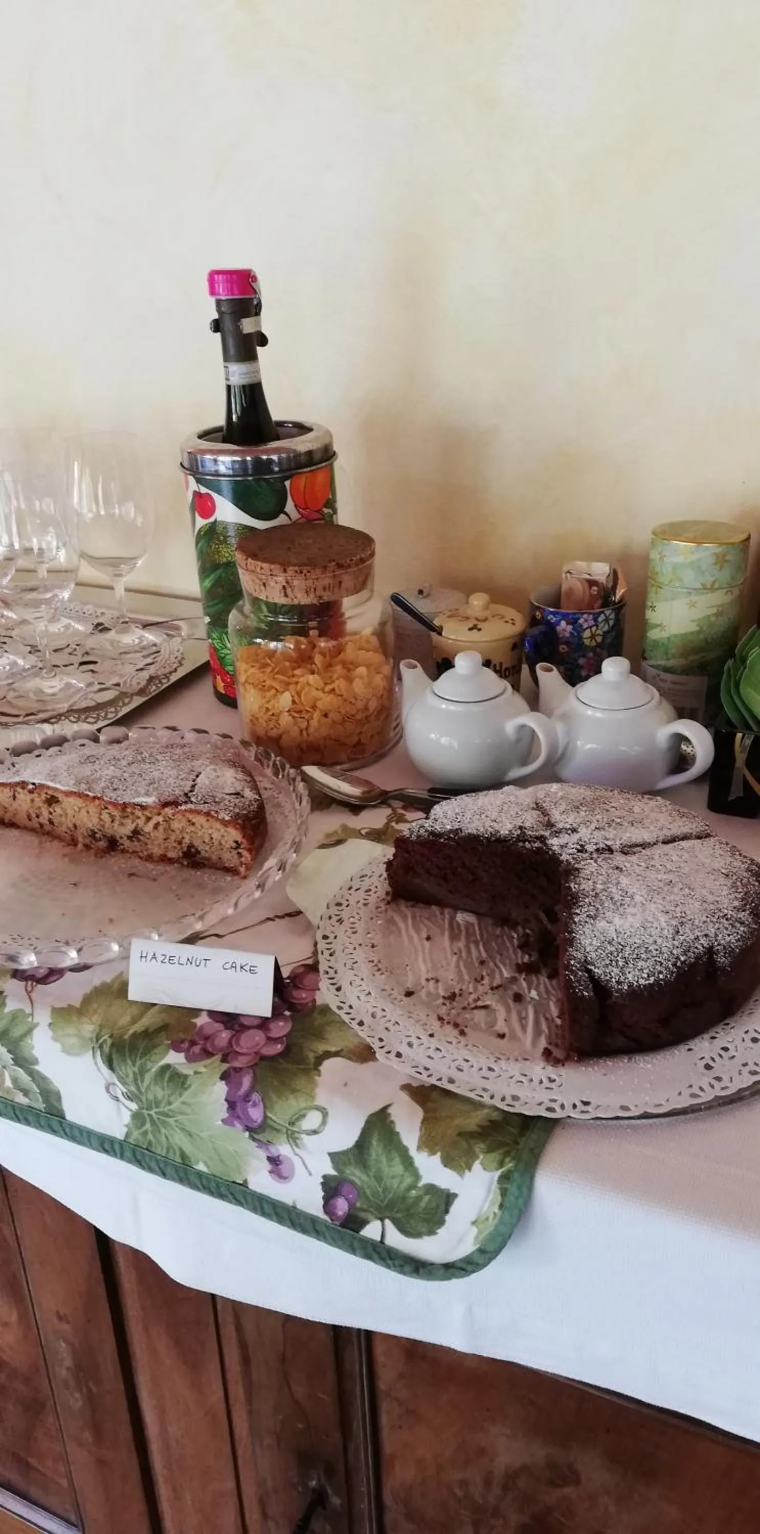 Breakfast in La Giribaldina Winery & Farmhouse