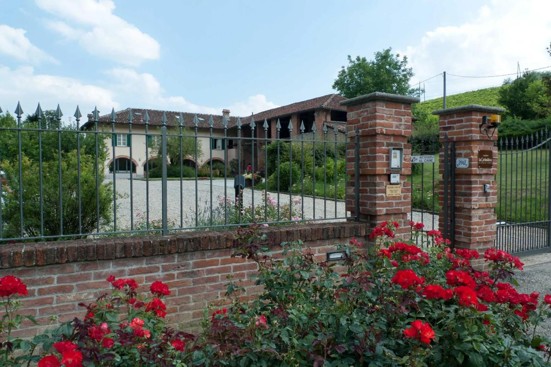 Facade/entrance in La Giribaldina Winery & Farmhouse