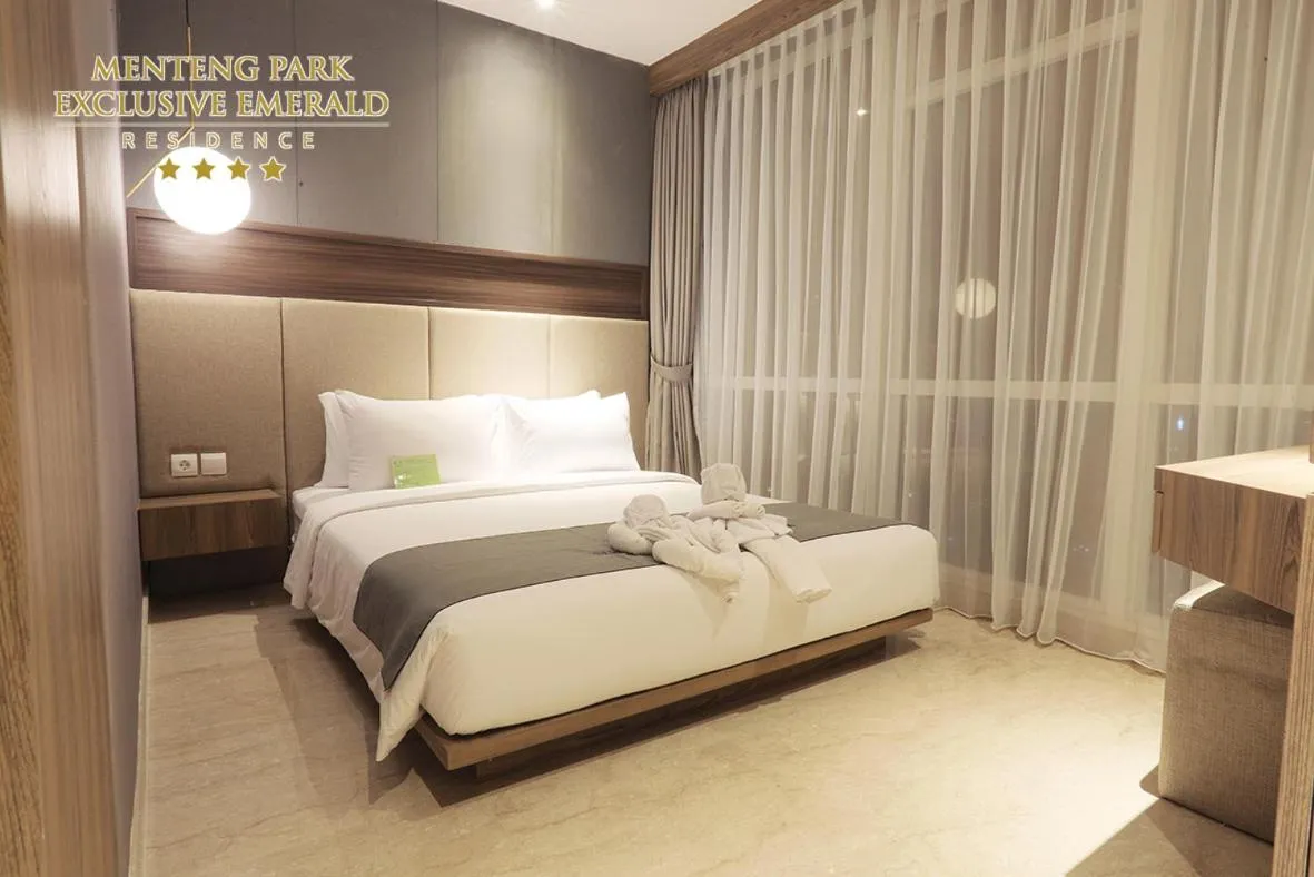 Bed in Menteng Park Exclusive Emerald